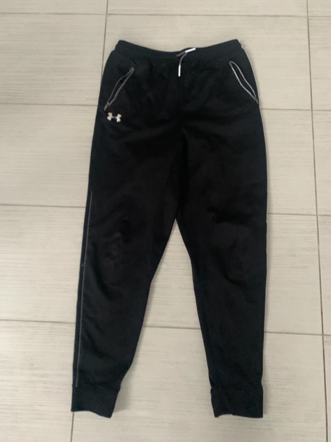 Under Armour YXL Black Track Pants