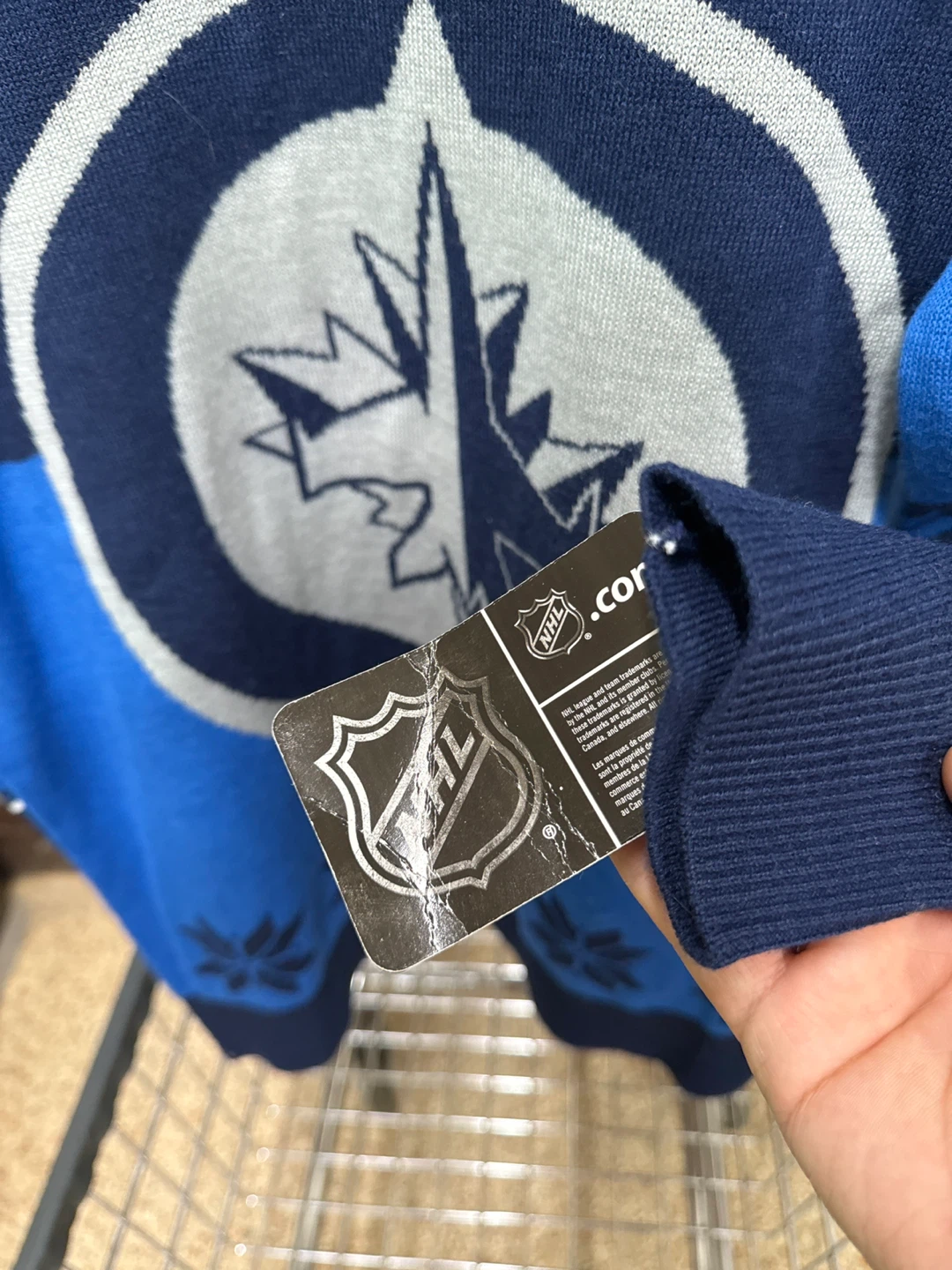 Winnipeg Jets NHL Sweater - Size L - photo 3