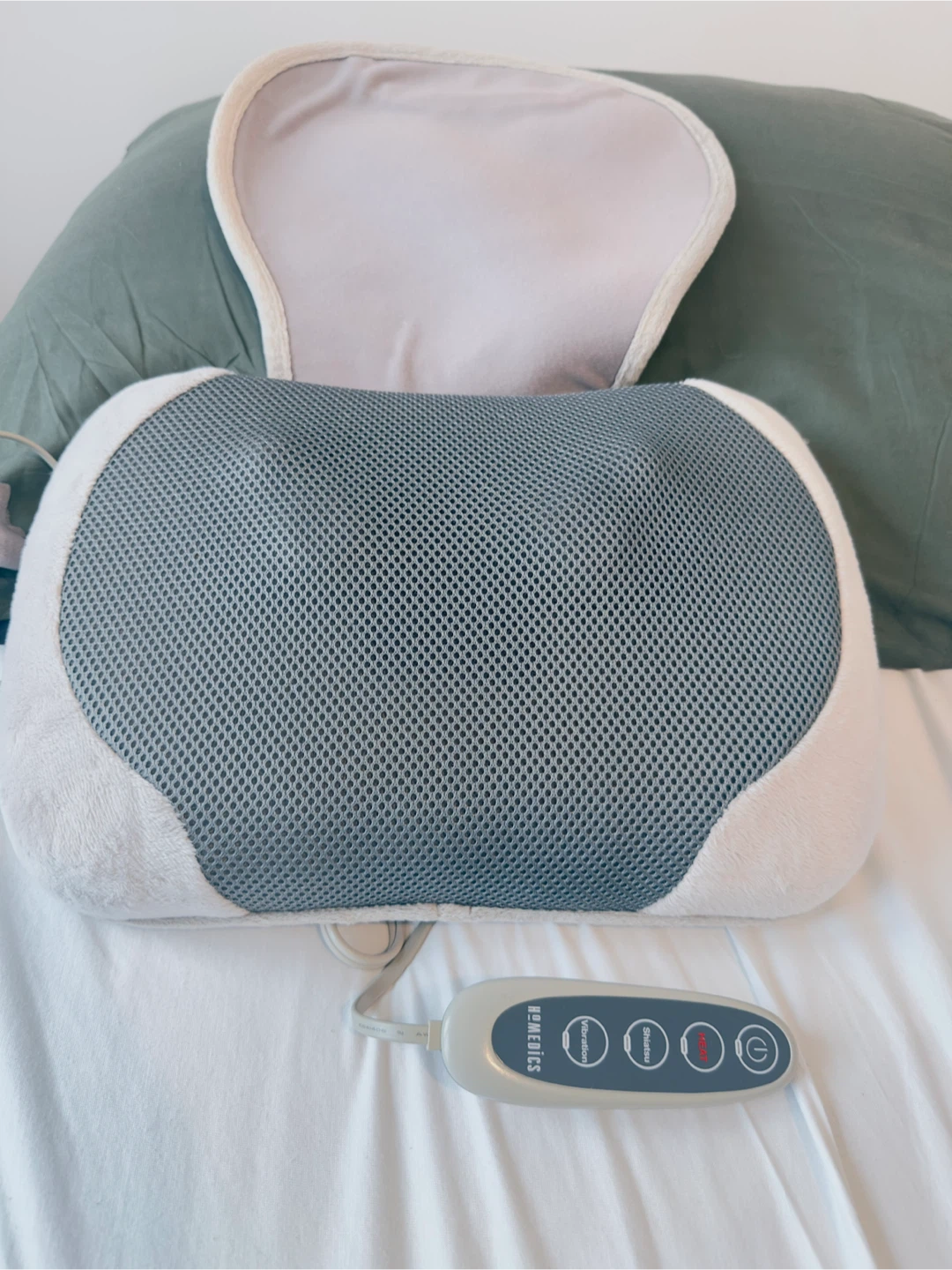 HoMedics ShiatsuPlus Massage Pillow with Heat - photo 4