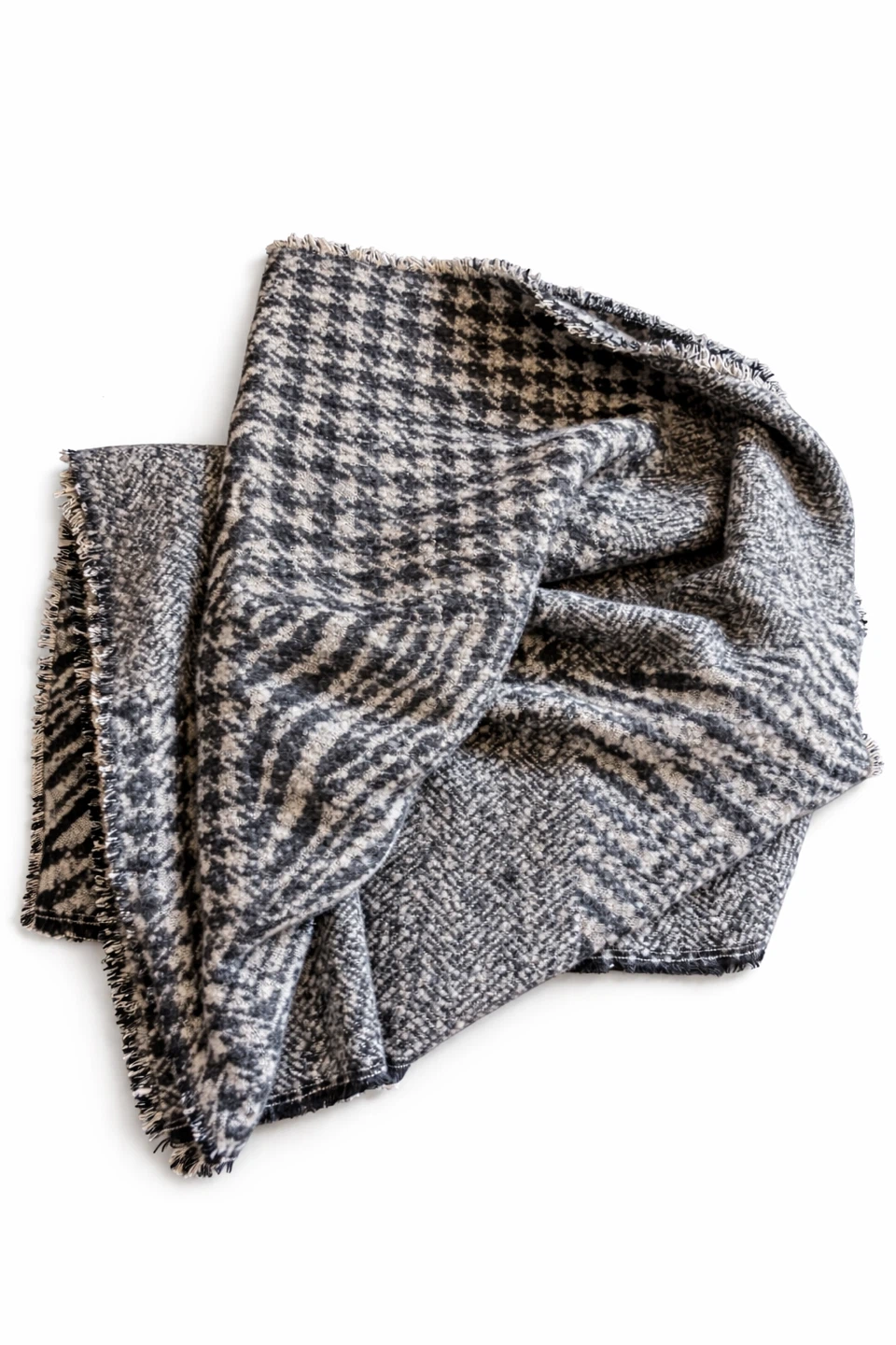 Brand New Black & White Houndstooth Scarf / Shawl