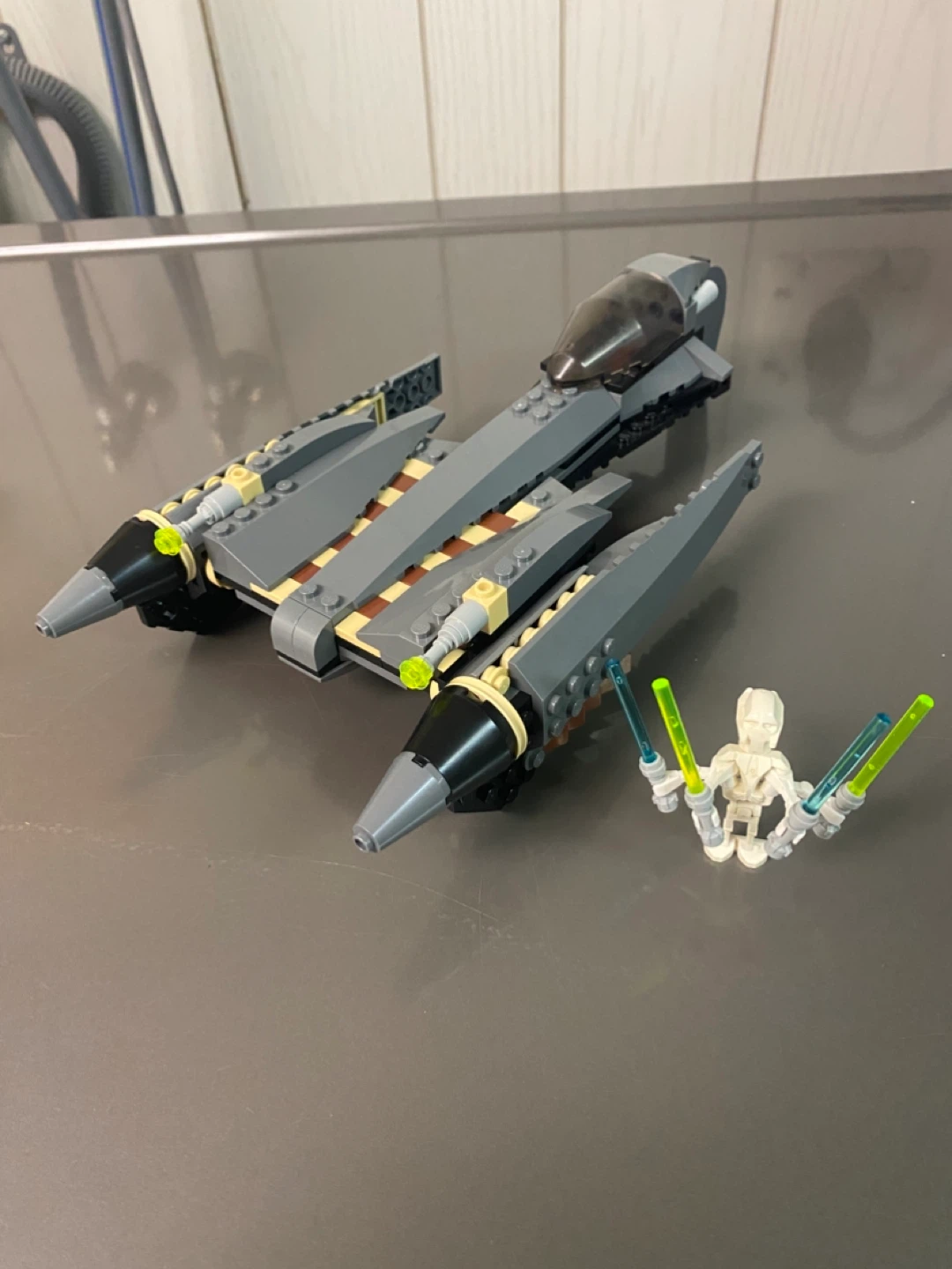 LEGO Star Wars General Grievous’ Starfighter (7656)