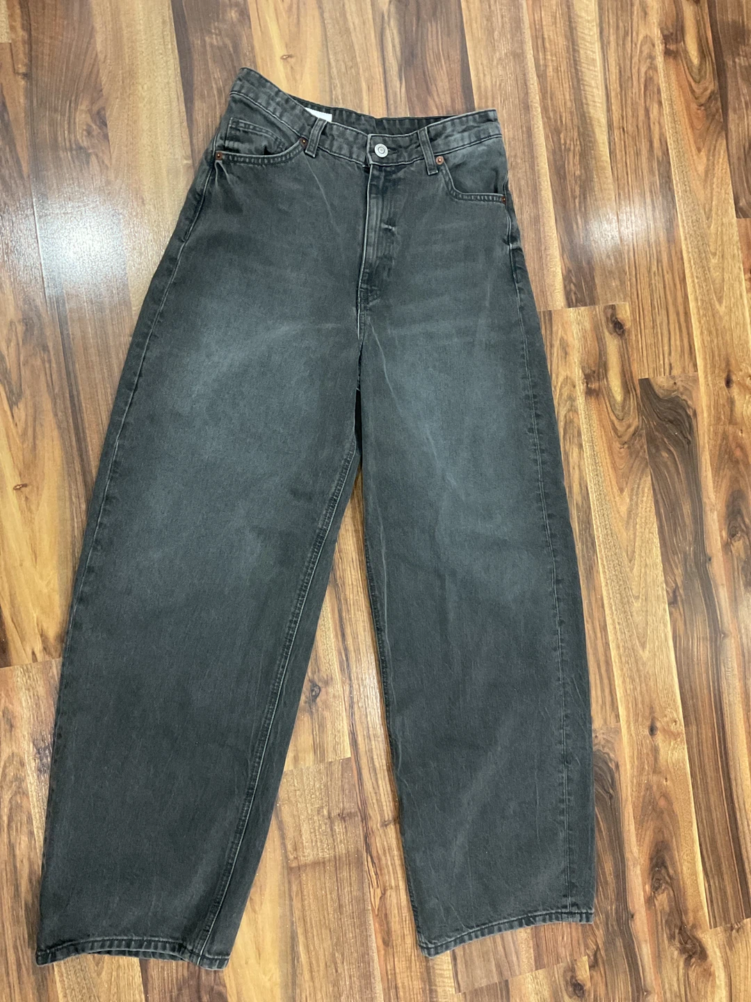 Zara Baggy Jeans - CA Size 4