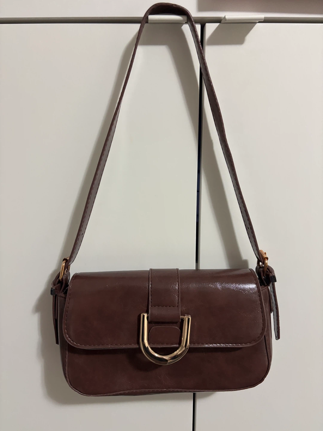Brown Shoulder Bag with Gold Hardware