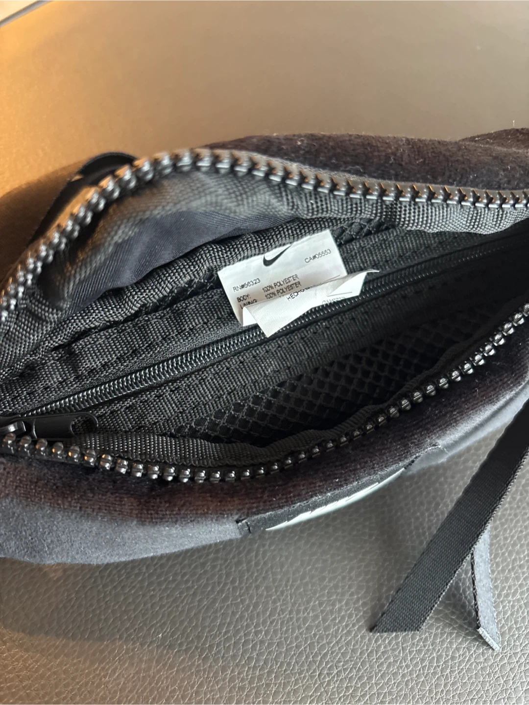 Nike Black Velvet Fanny Pack - photo 2