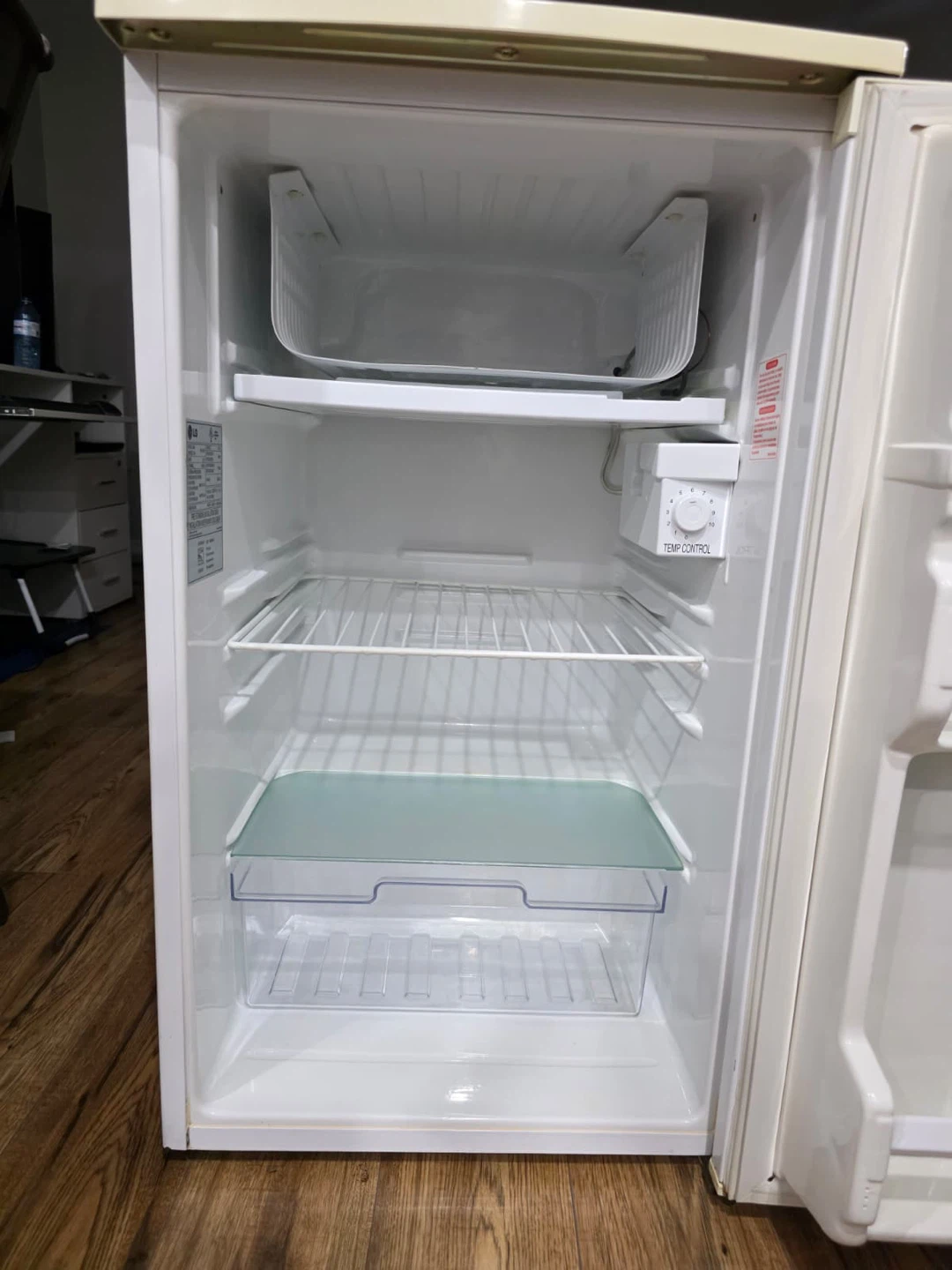 LG Compact Refrigerator