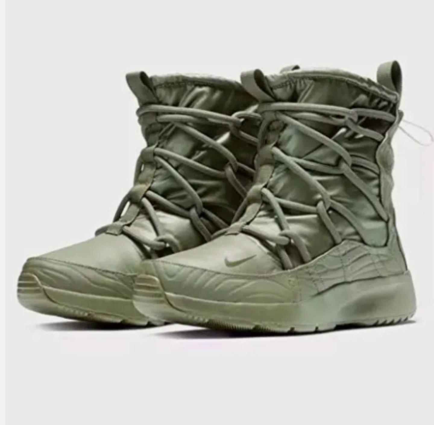 Nike Tanjun High-Rise Women's Shoes Boots Olive Green Size 7