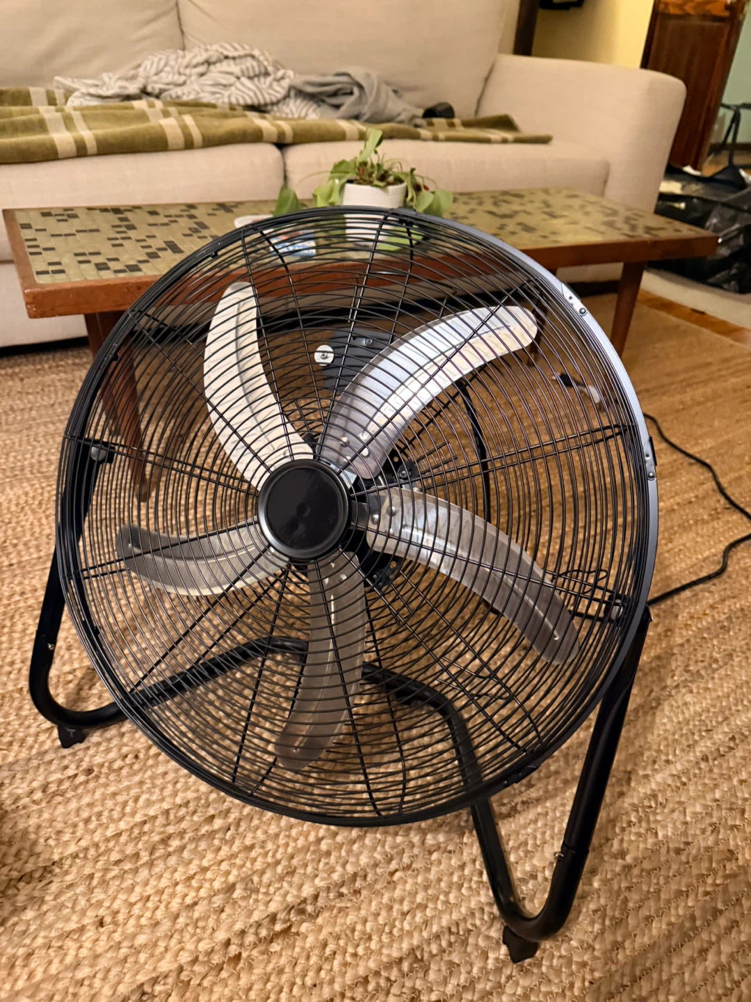 12 inch Black Box Fan - photo 2