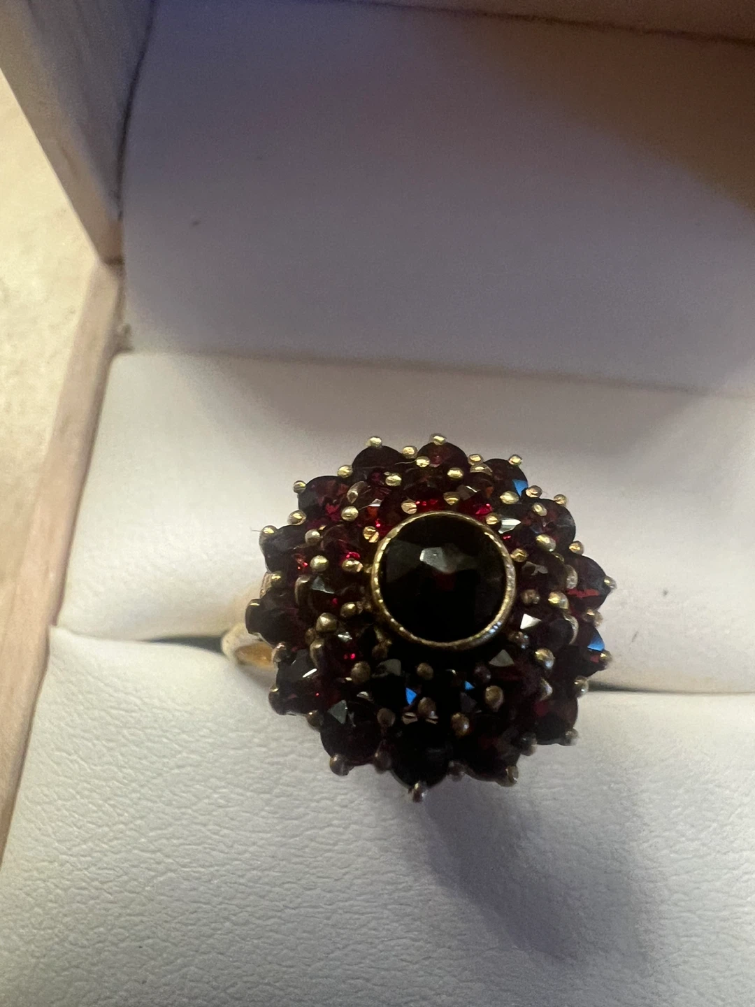 10K Gold Garnet Ring - photo 5