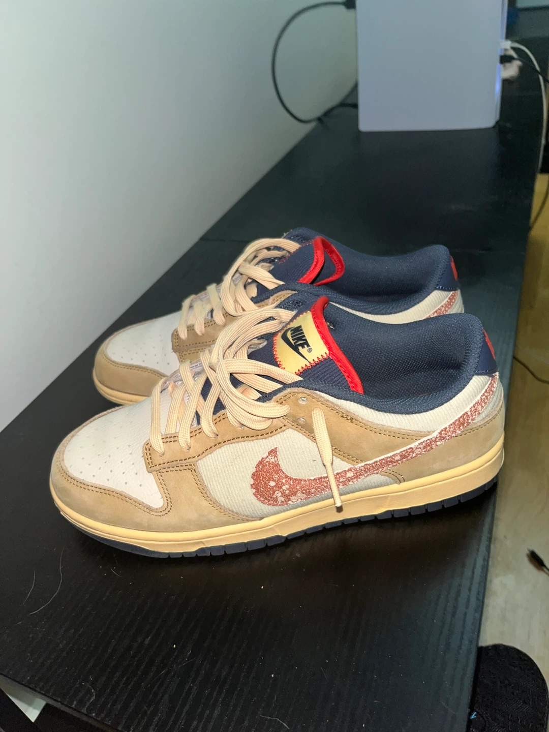 Nike Dunk Low Fossil Rose Size 9.5 - photo 2