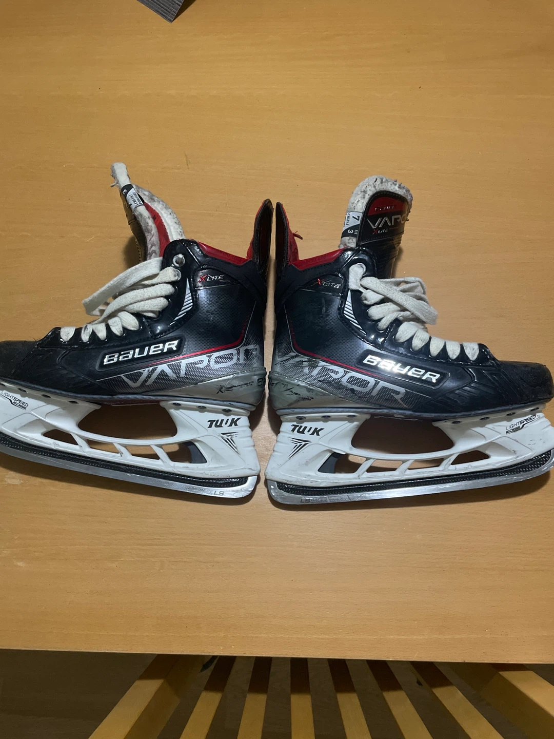 Bauer Vapor X Lite 2 senior hockey Skates size 7
