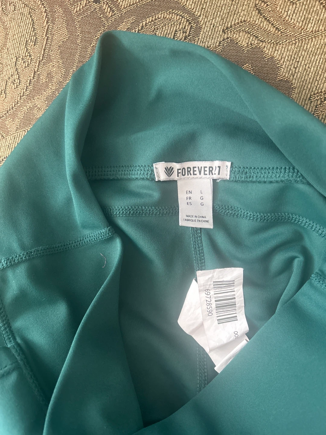 Forever 21 Teal Cargo Shorts - Size Large - photo 3