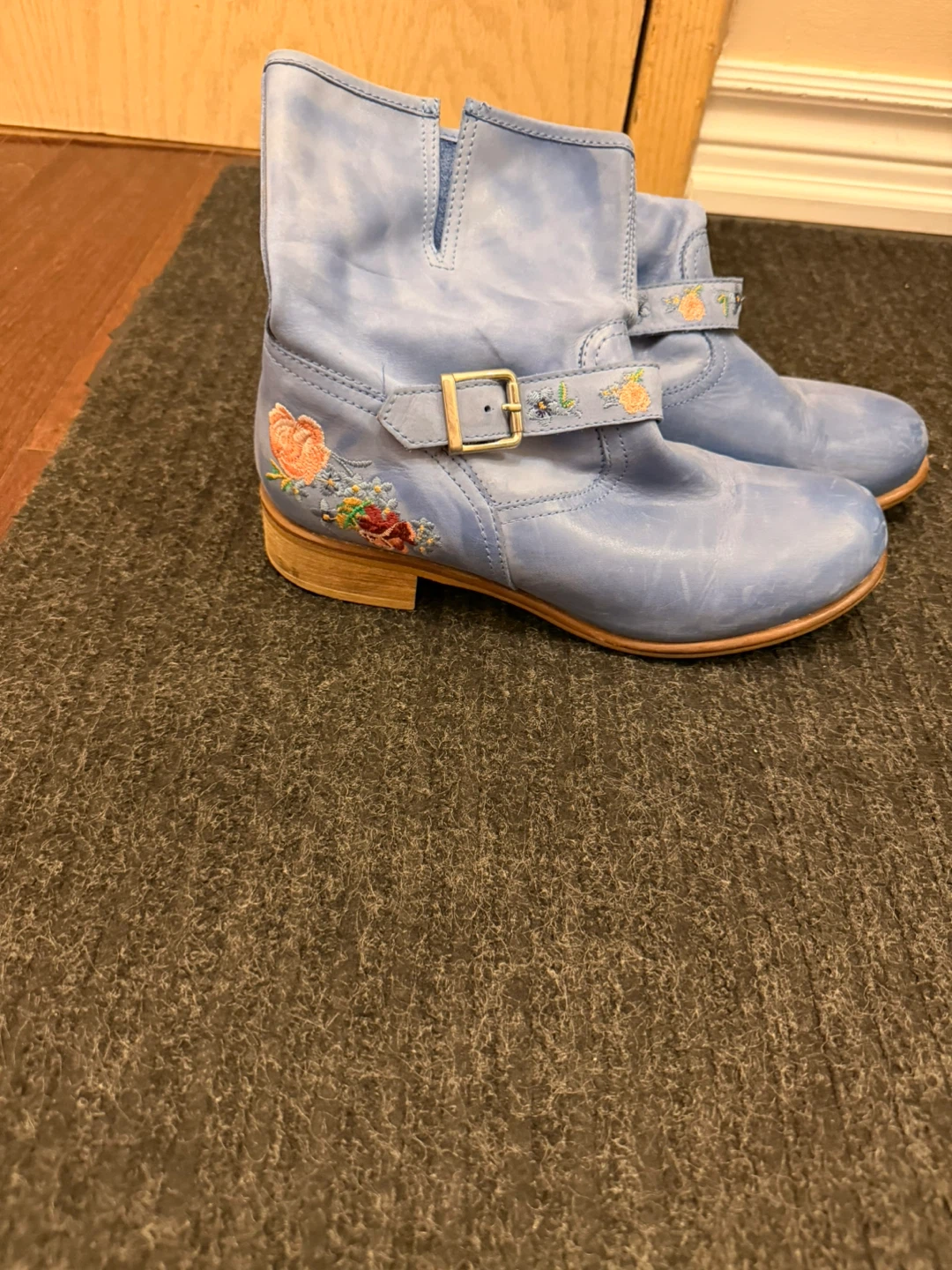 HOTIÇ Blue Leather Boots - Size 38.5🏆
