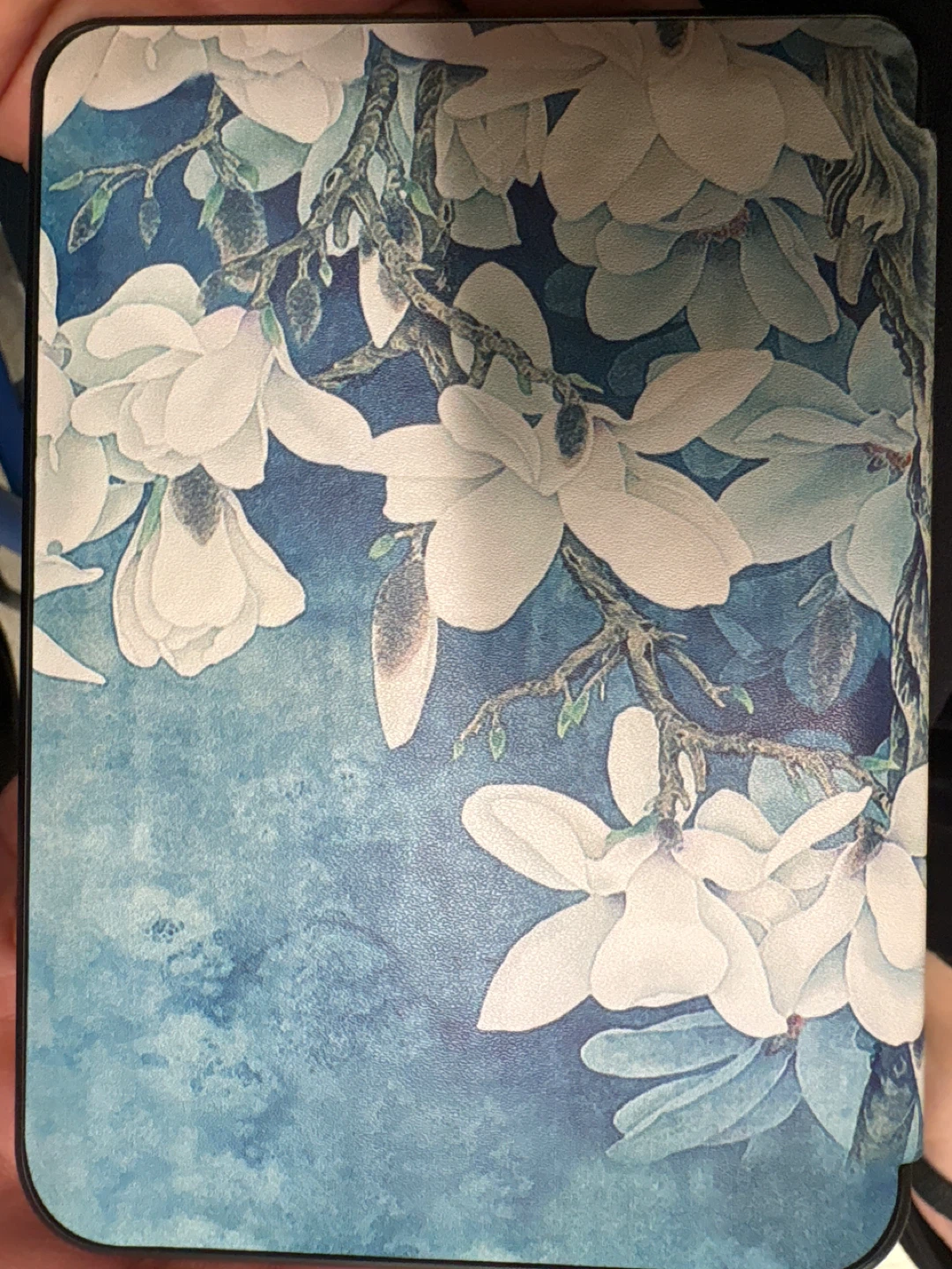 Kobo Clara HD ereader with floral case - photo 2