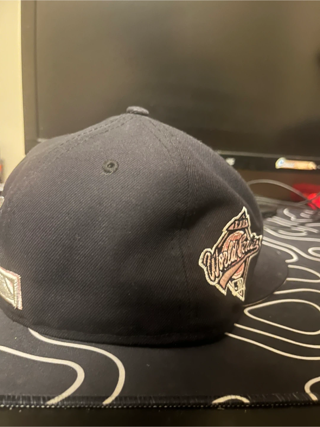 New Era NY Yankees 59FIFTY Hat Size 7 1/8 - photo 2