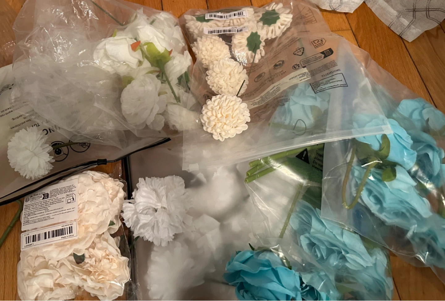 Artificial Flowers - White, Blue, Beige