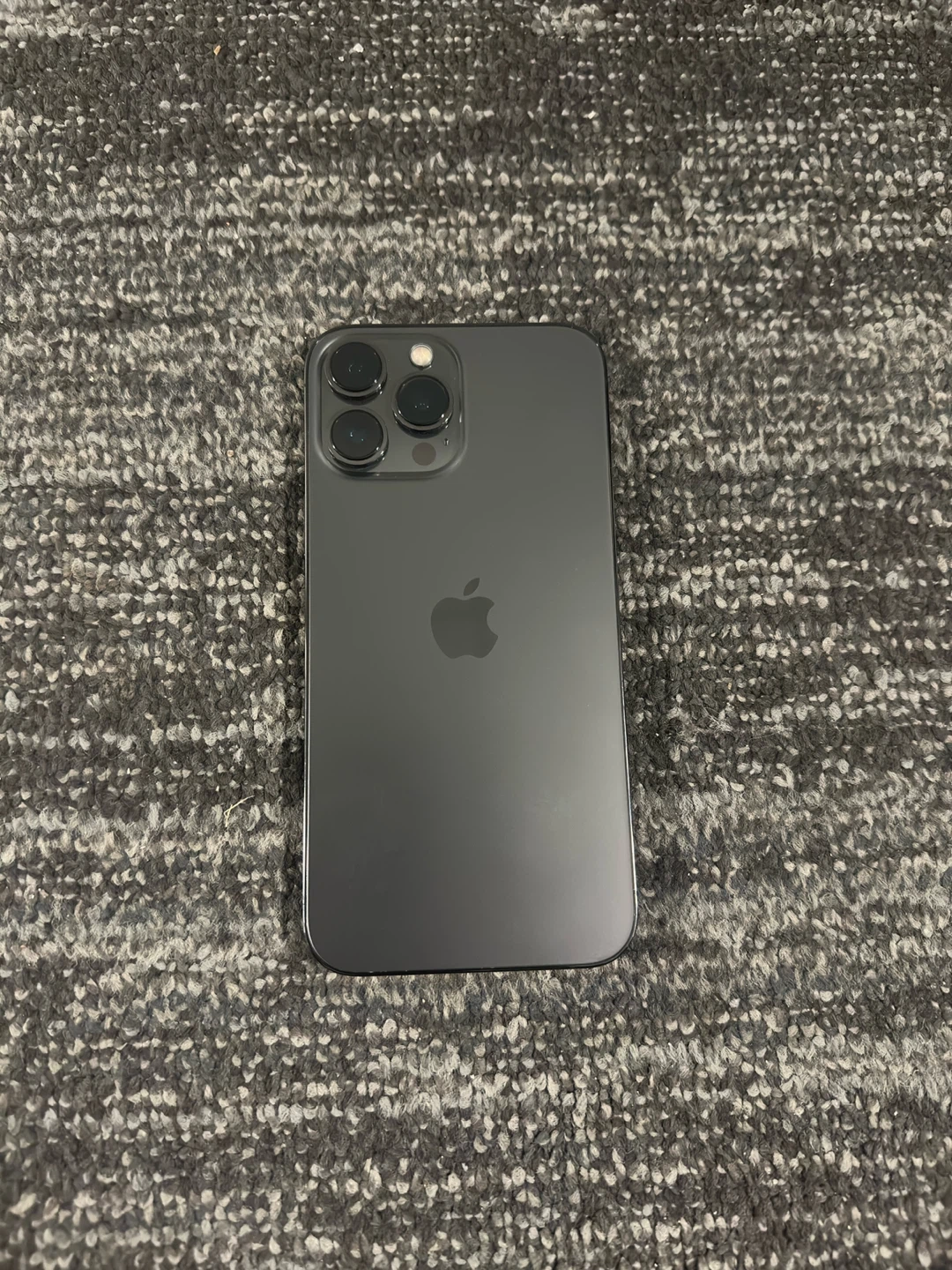 iPhone 13 Pro Max Mint condition