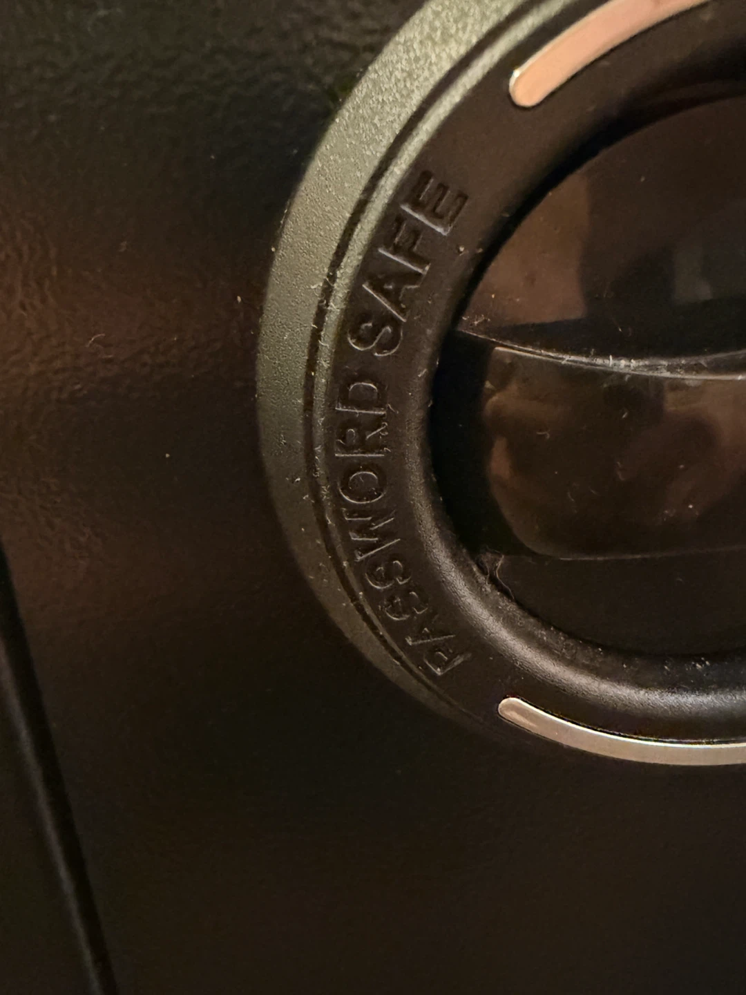 Password Safe - Black - photo 3