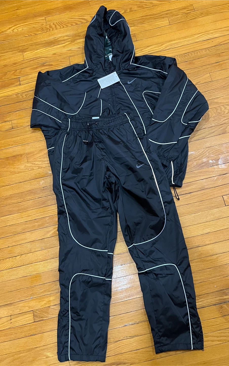 Nike Black Tracksuit with Reflective Details - photo 4