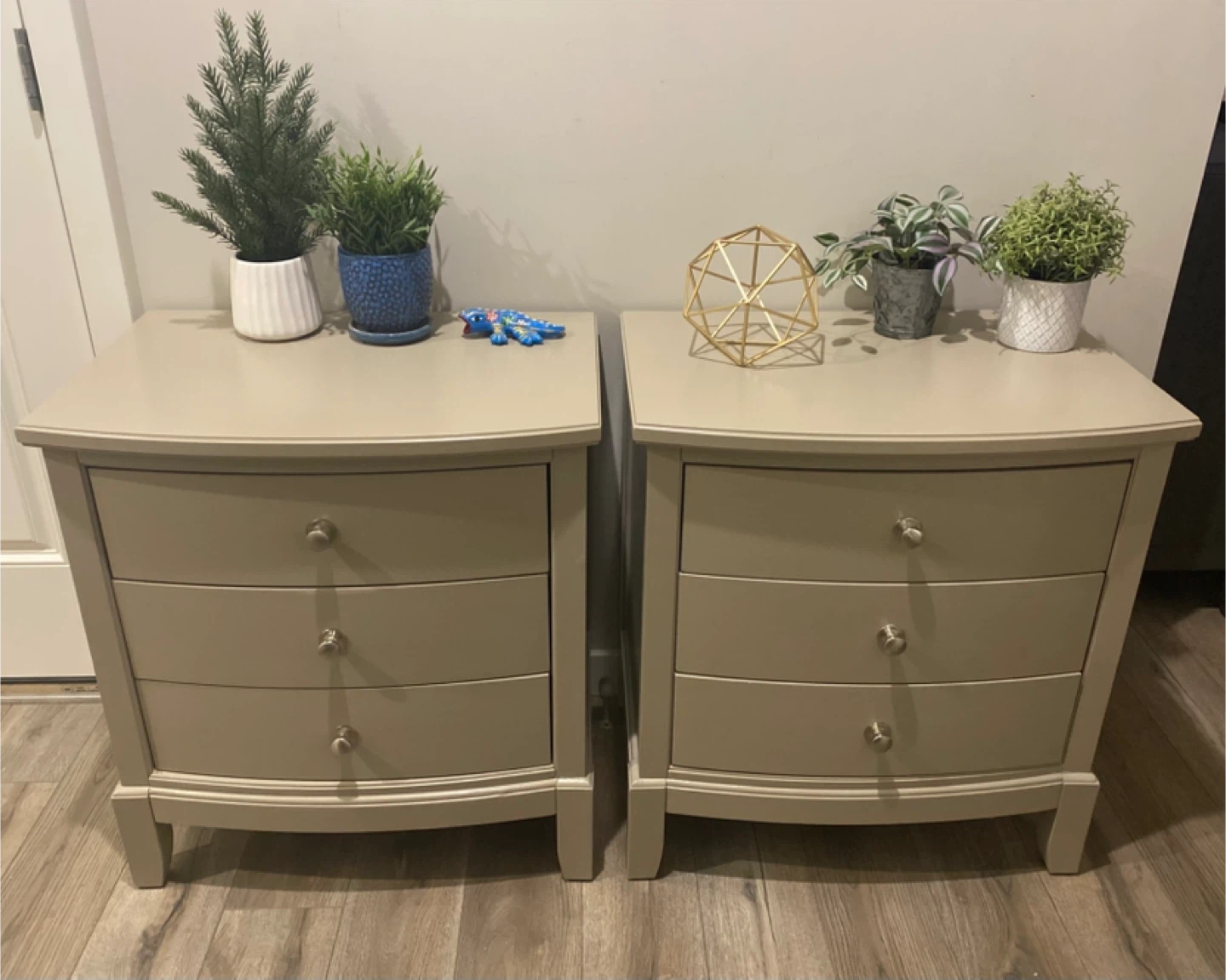 Hardwood King Nightstands Taupe & Silver
