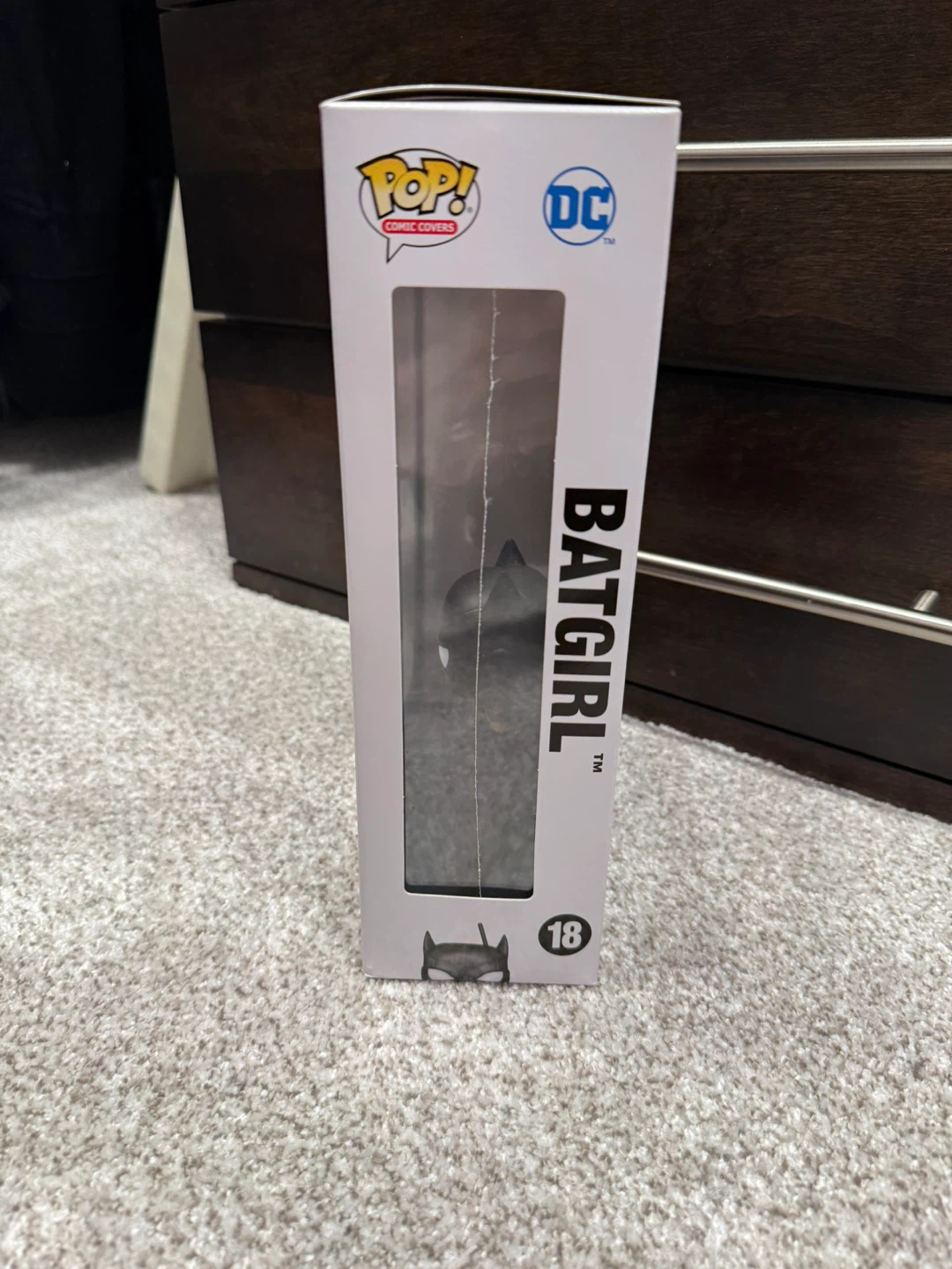 Funko POP! Comic Covers DC Batgirl #18 - photo 3