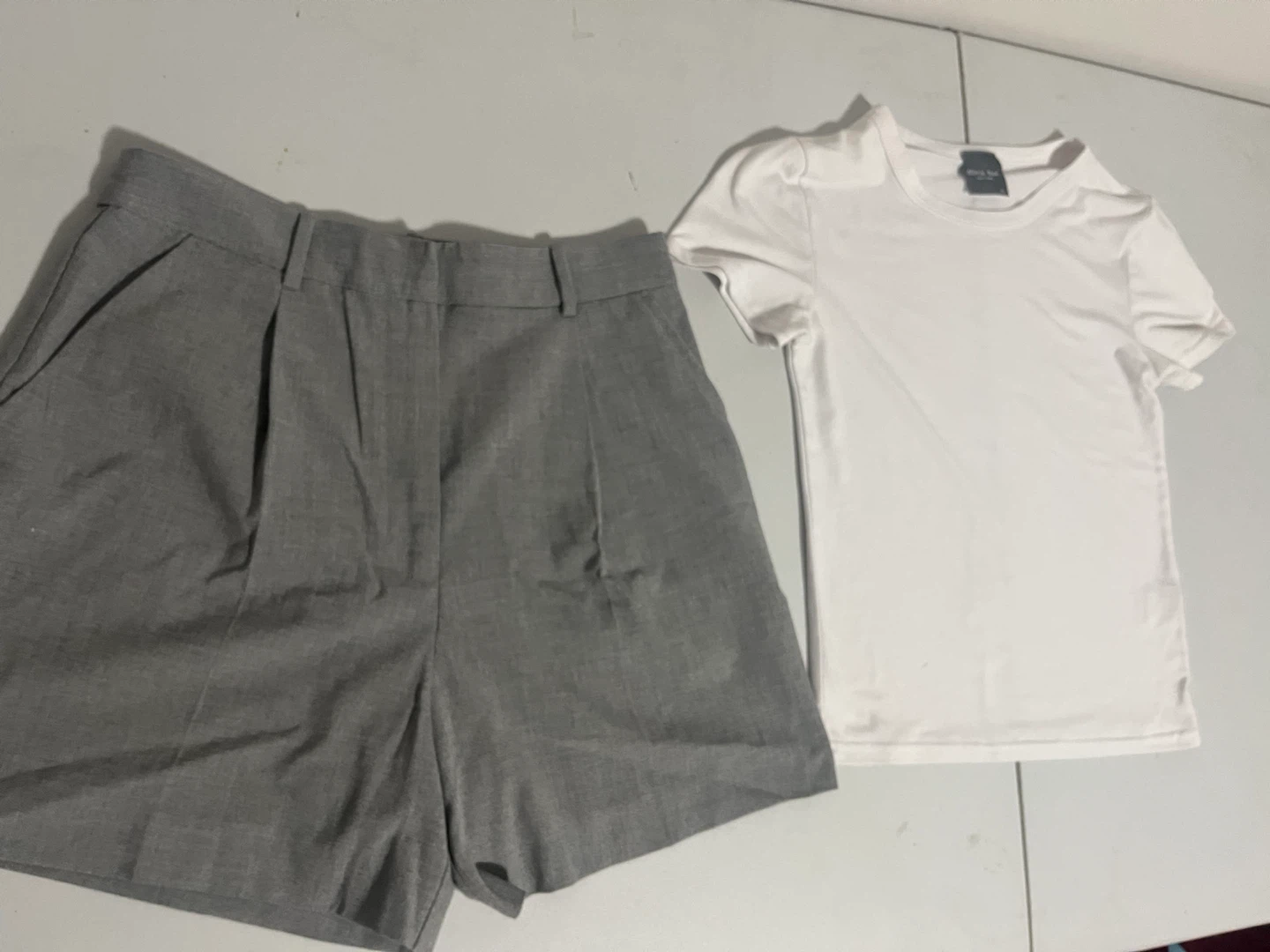 Zara Gray Shorts - Size Small