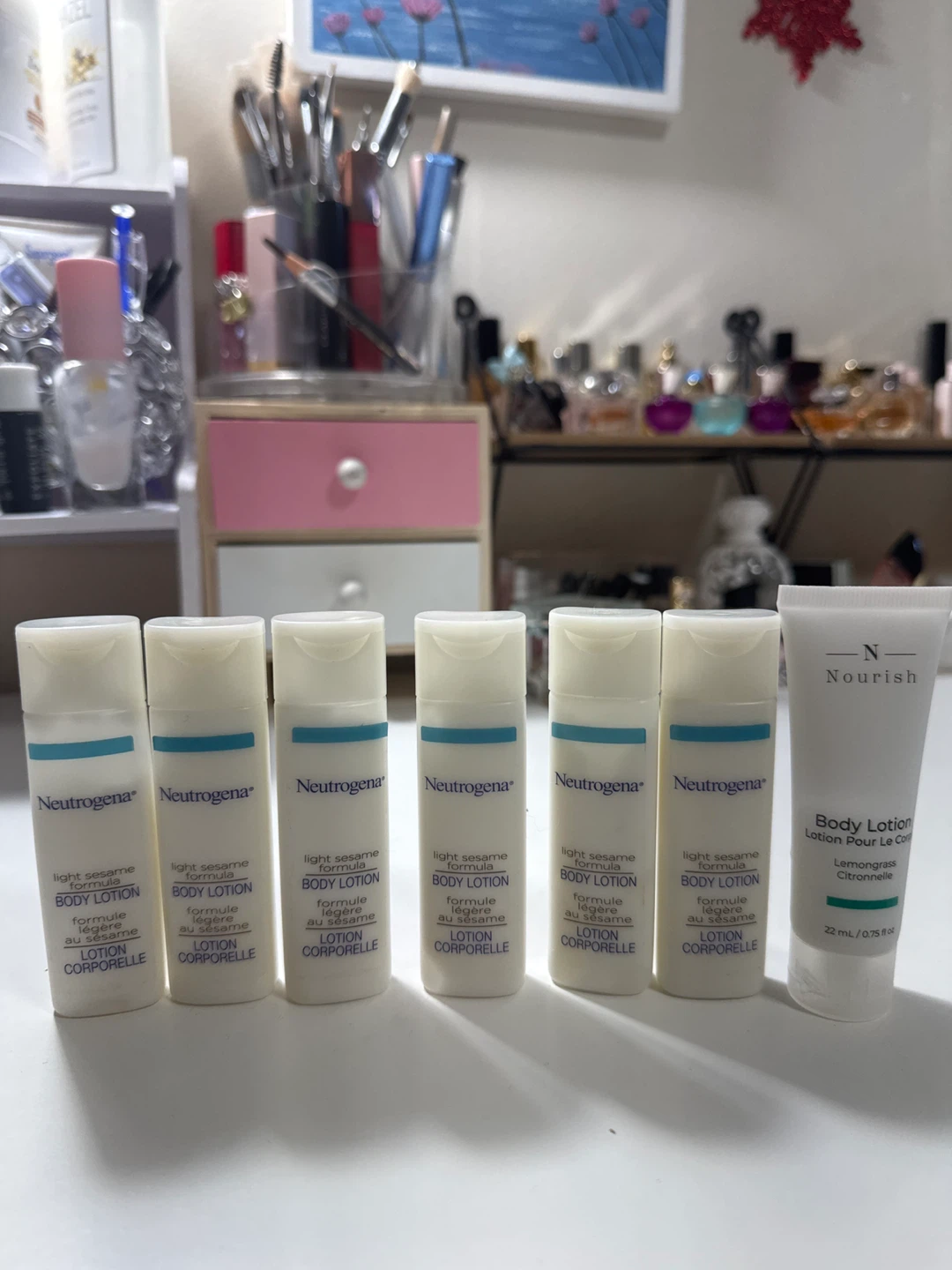 Neutrogena Light Sesame Body Lotion (7)