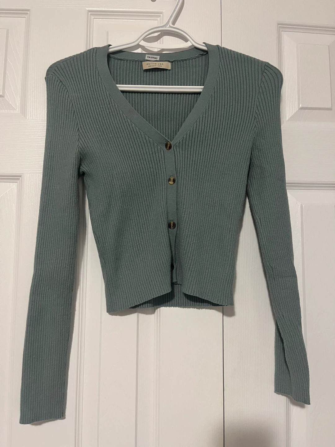 3 sweaters and jeans size medium