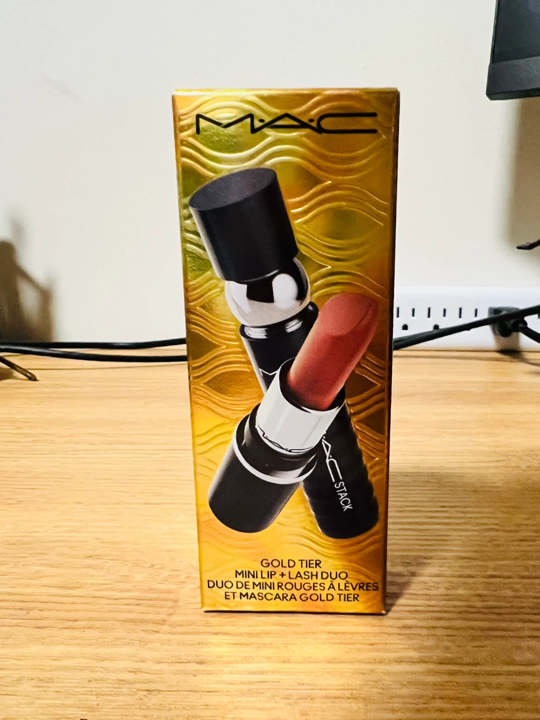 Brand New MAC Gold Tier Mini Lip + Lash Duo - photo 4