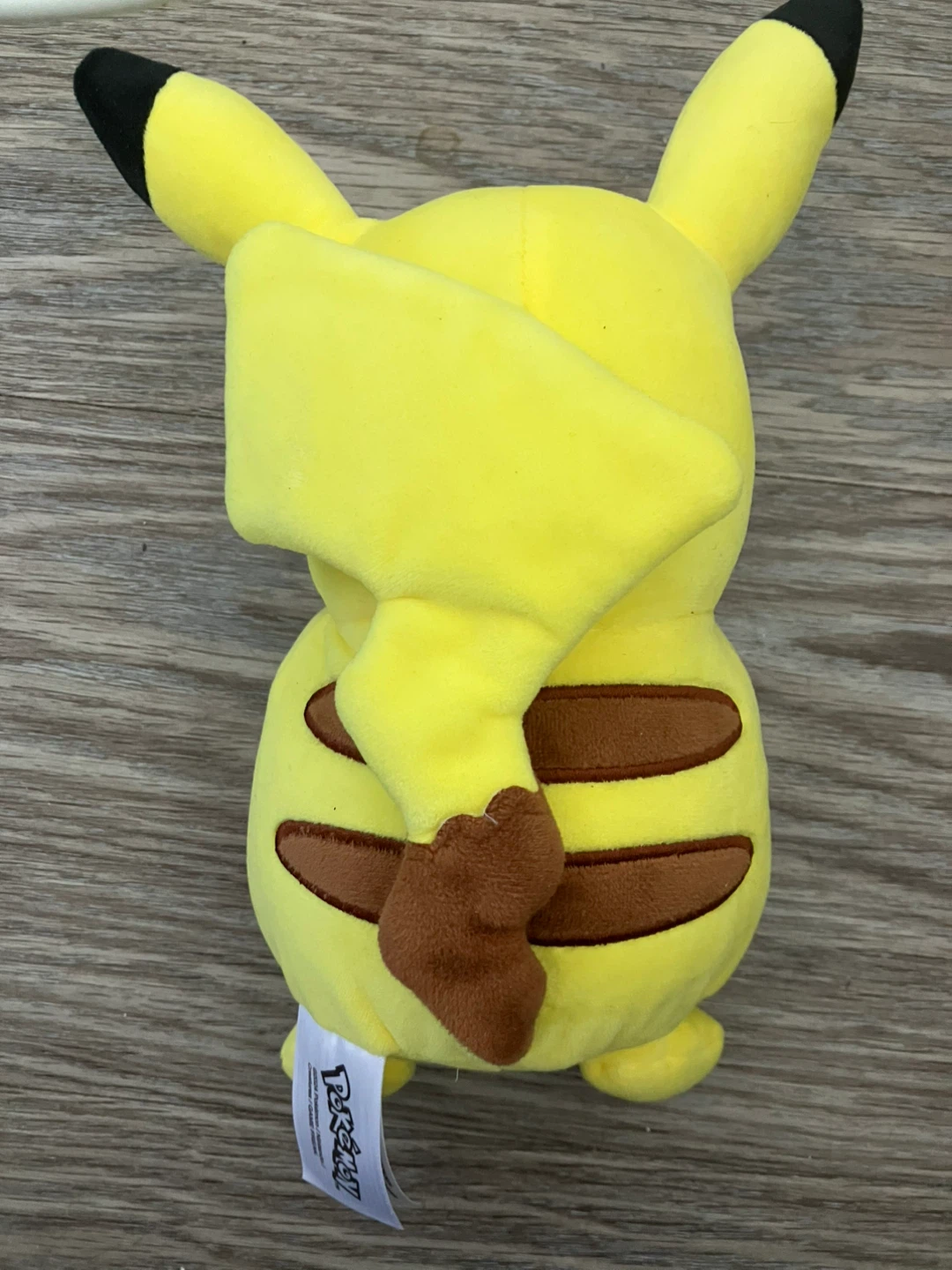 Pikachu Plush Toy - Adorable Collectible! - photo 2