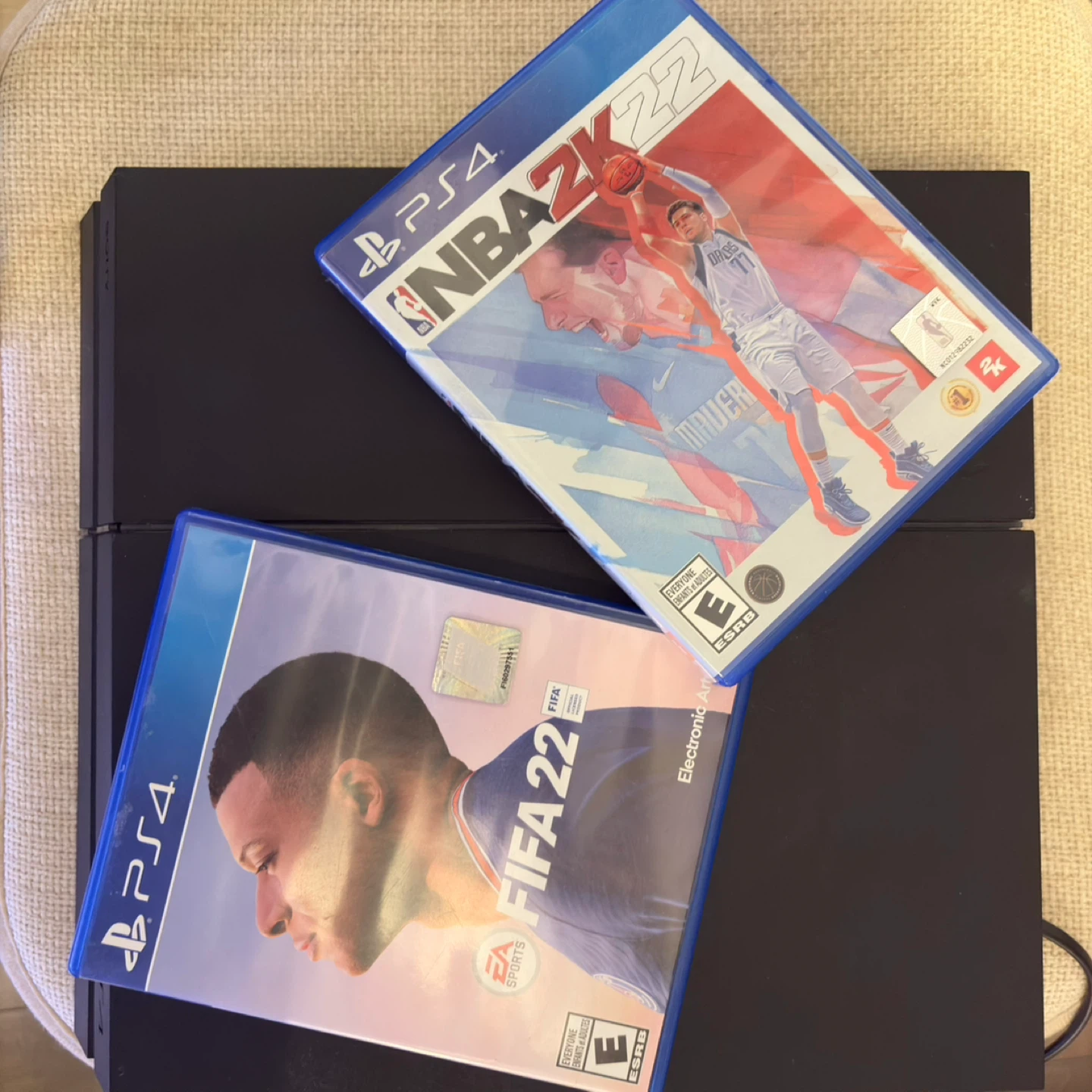 PlayStation 4 with Games & Controller🧡 - photo 3
