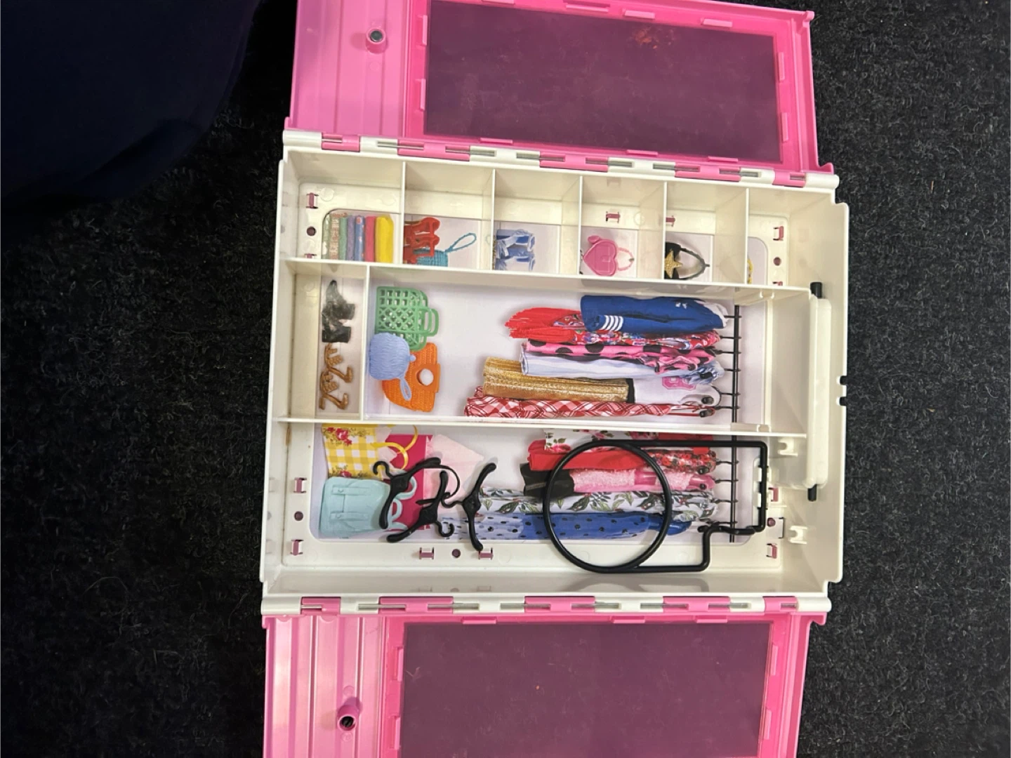 Vintage Barbie Carrying Case - Pink