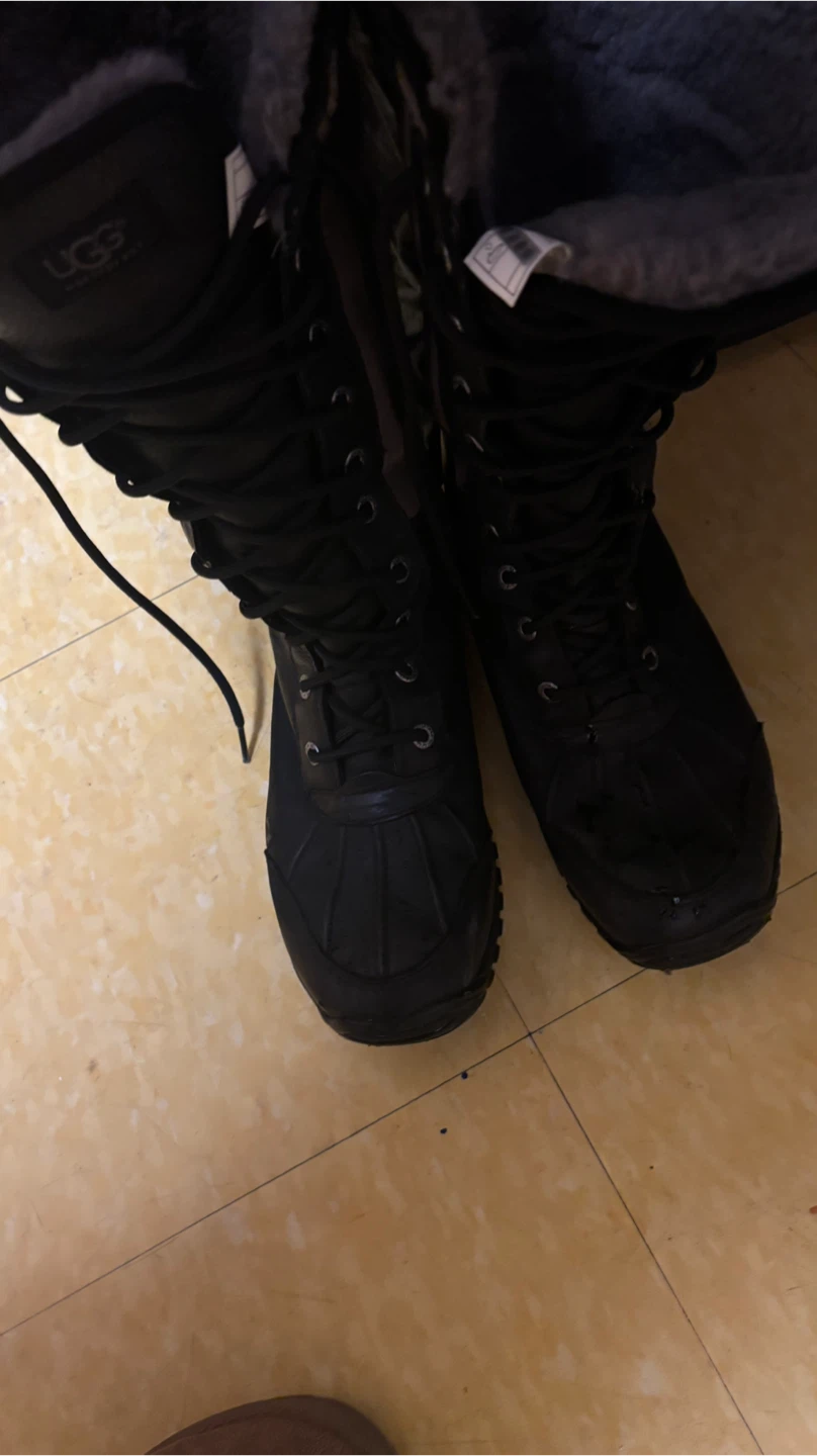 UGG Black Leather Winter Boots - Women's Size 6