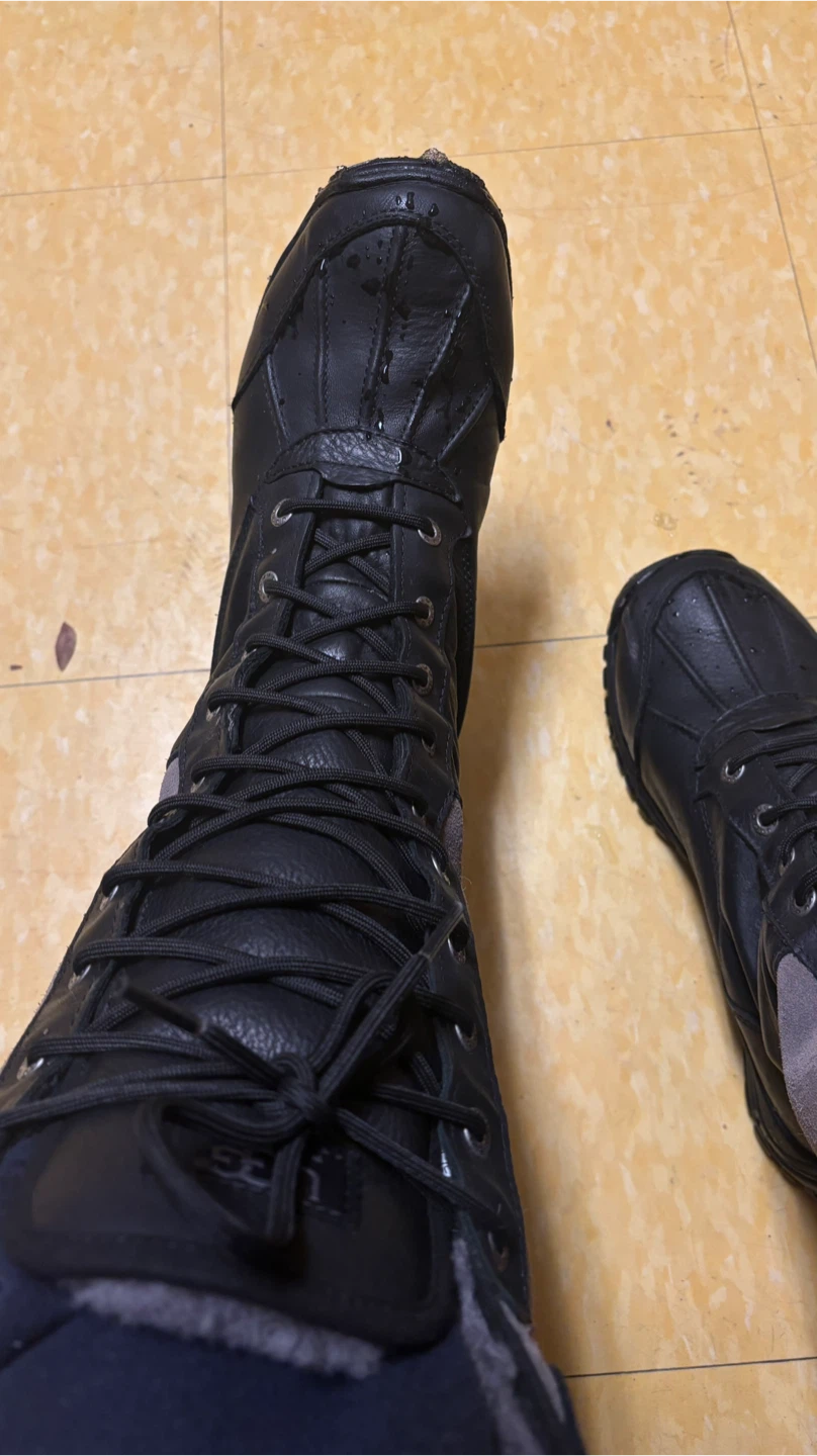 UGG Black Leather Winter Boots - Women's Size 6 - photo 3