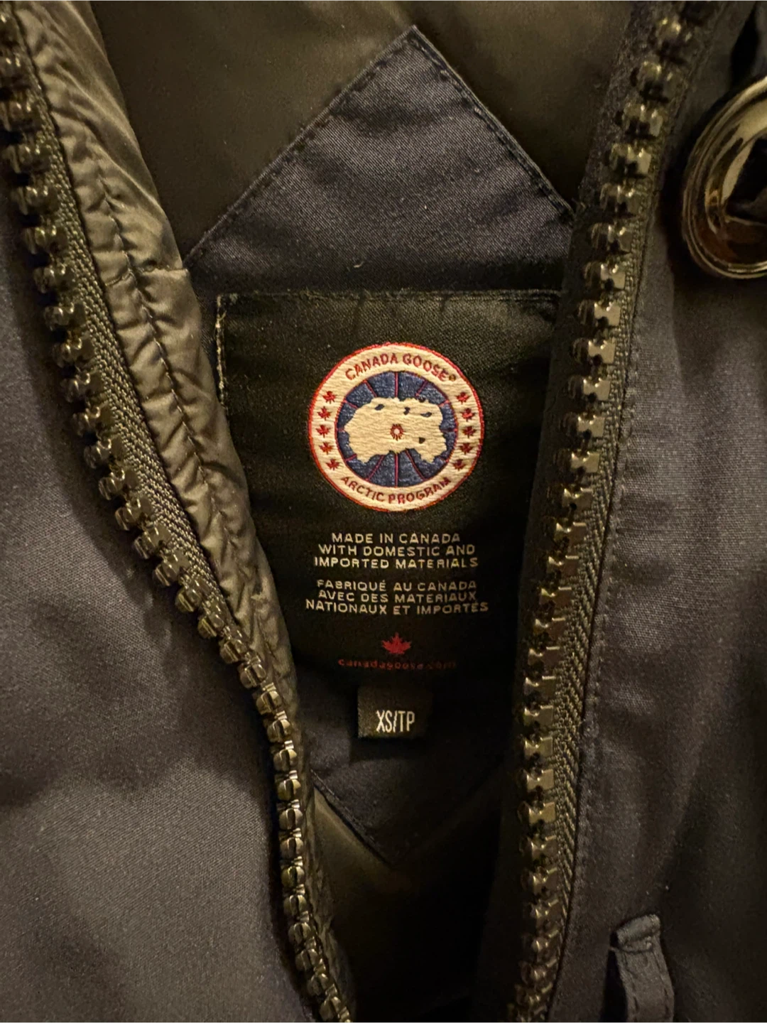 Canada Goose Women’s Jacket - photo 4