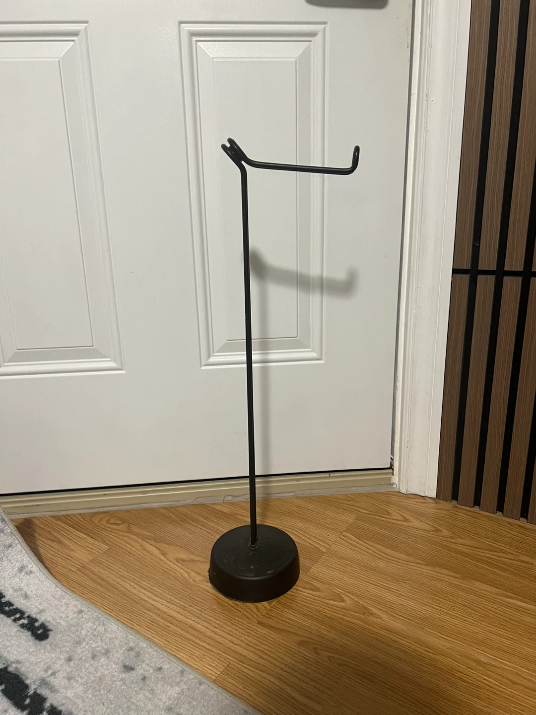 Black Metal Stand for Toilet Paper