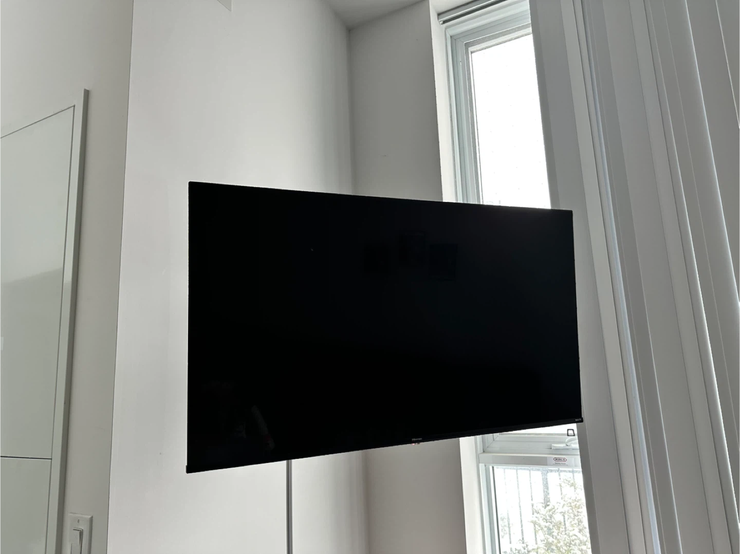 50” Hisense TV