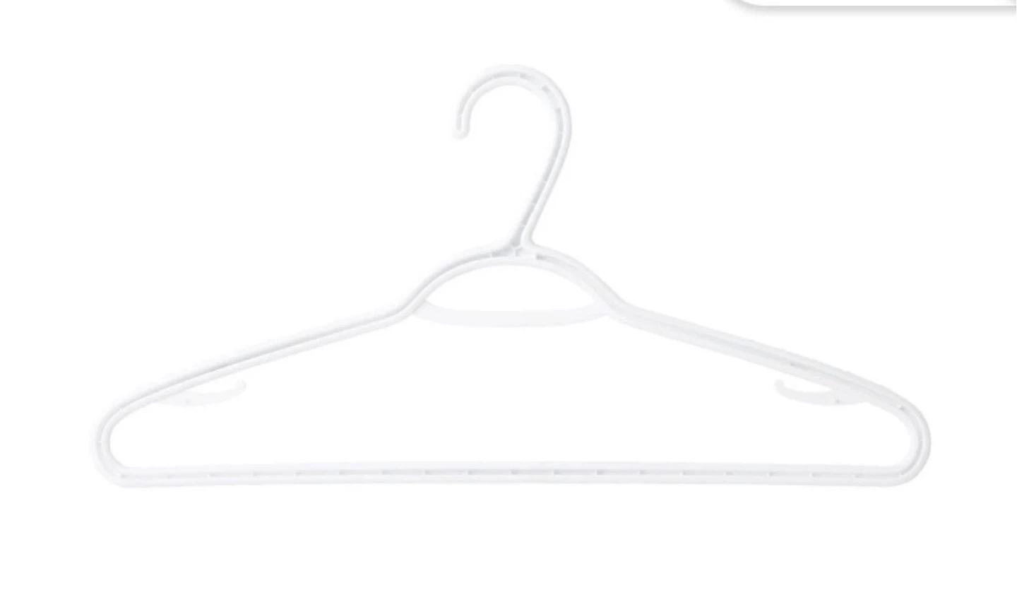 White Plastic Clothes Hangers(40)