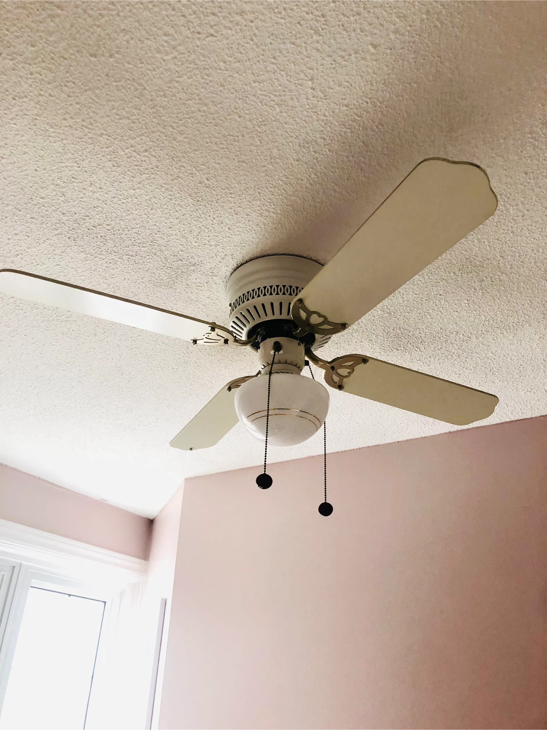 Ceiling Fan with Light