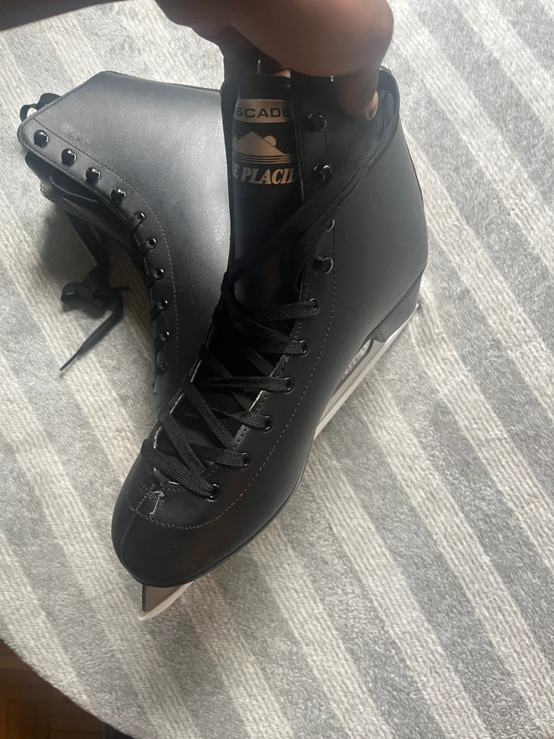 Cascade Lake Placid Ice Skates - photo 3