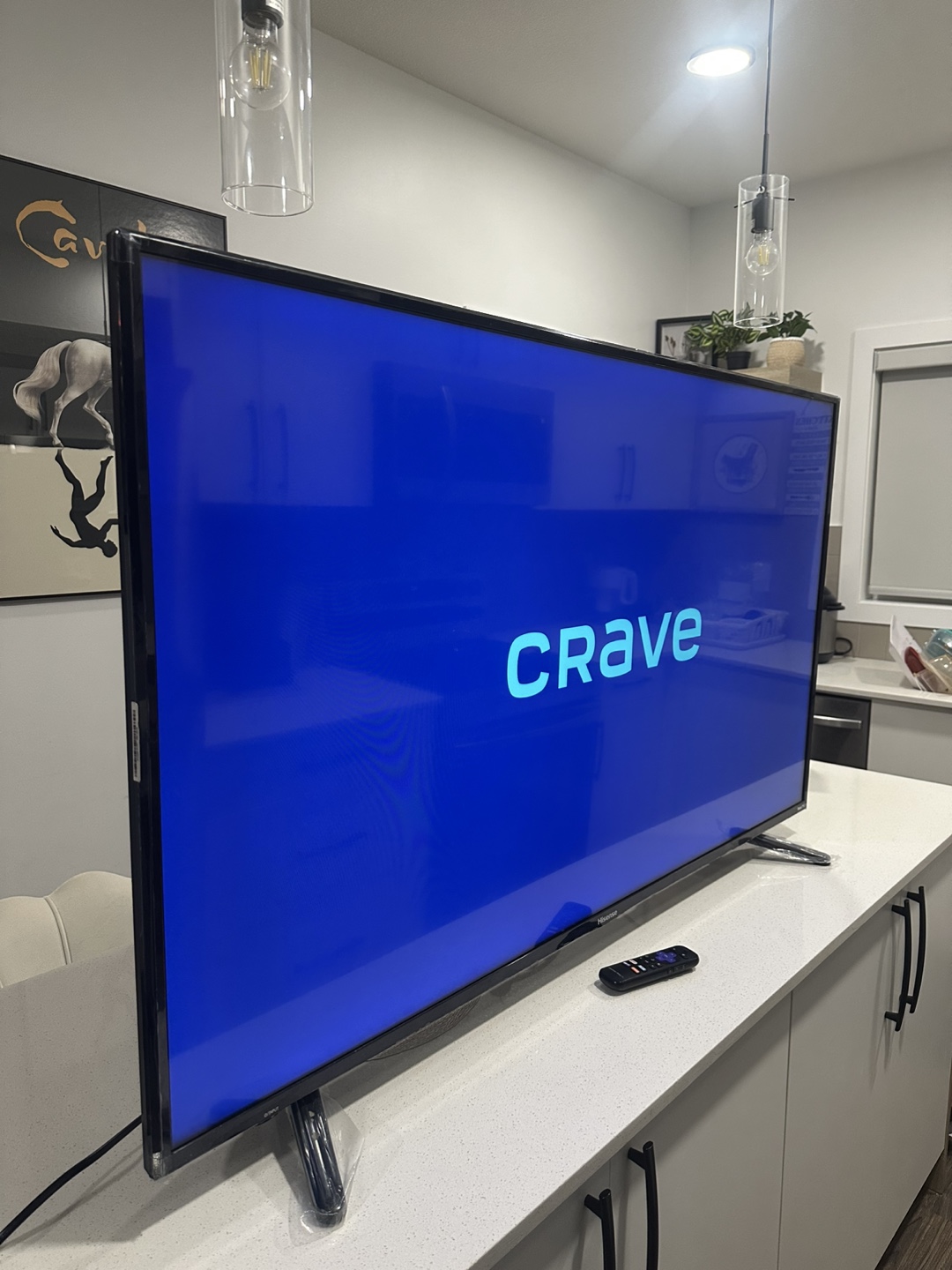 55” Hisense 4K Smart TV – Like New Condition - photo 2