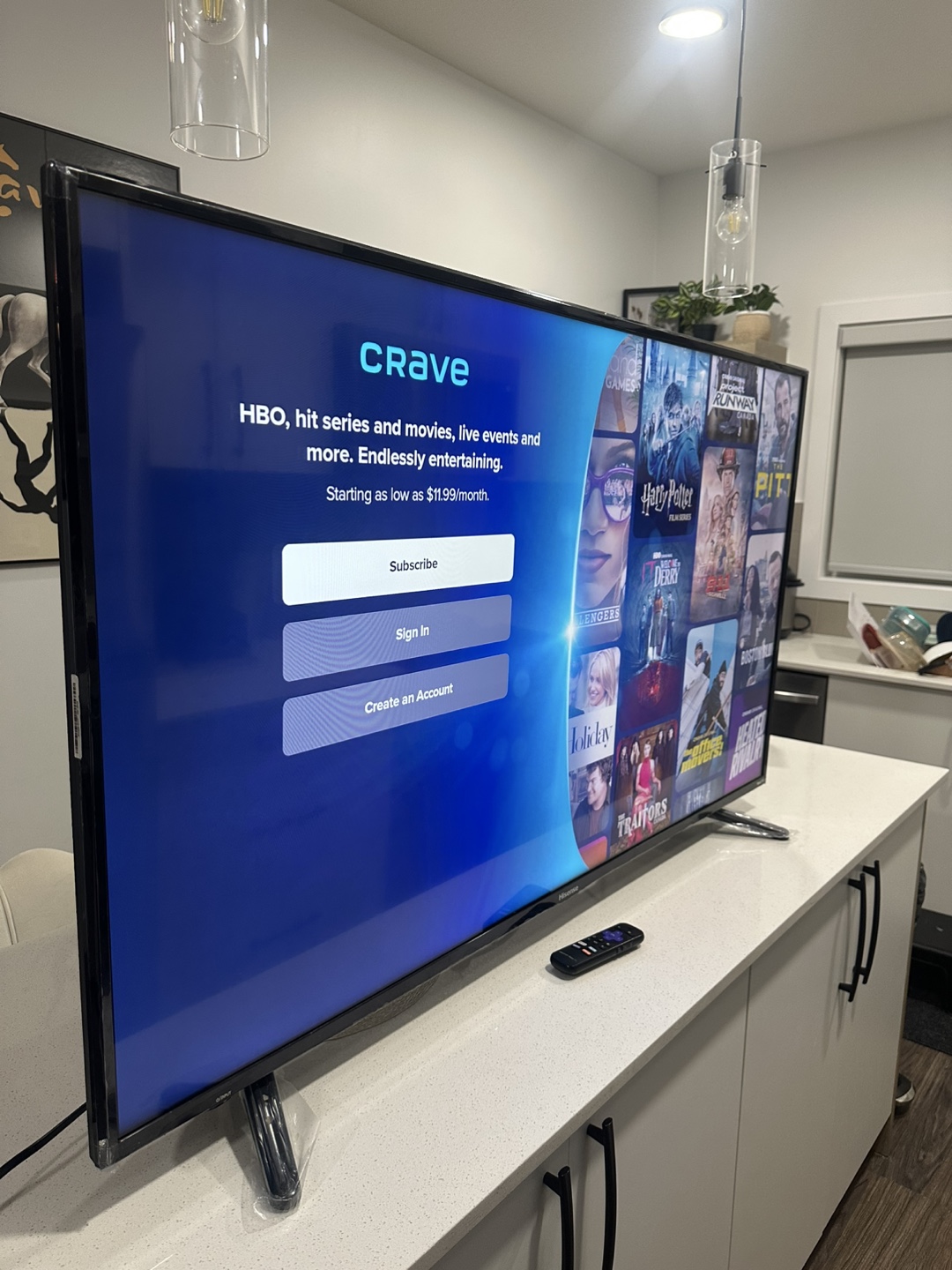 55” Hisense 4K Smart TV – Like New Condition - photo 3