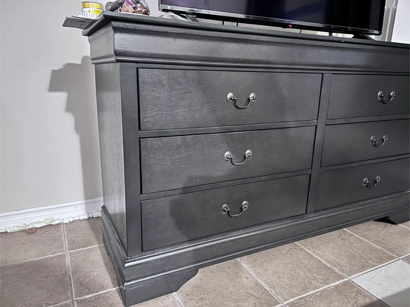 Solid Dresser with 6 Drawers - photo 2