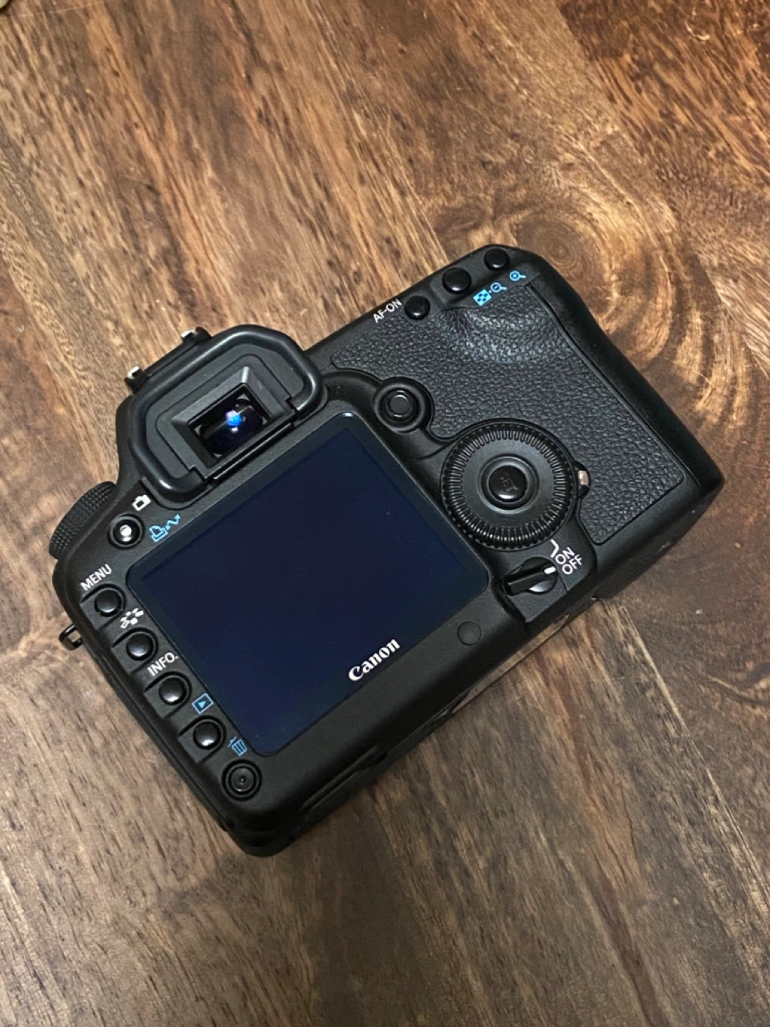 Canon 5D Mark II + CFs