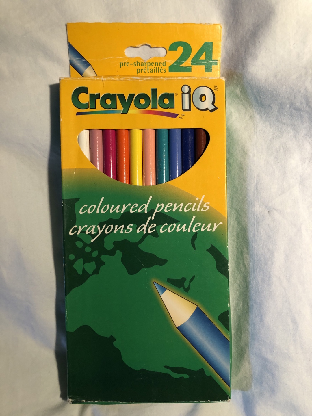 🧡 Crayola iQ 24 Pencil Crayons