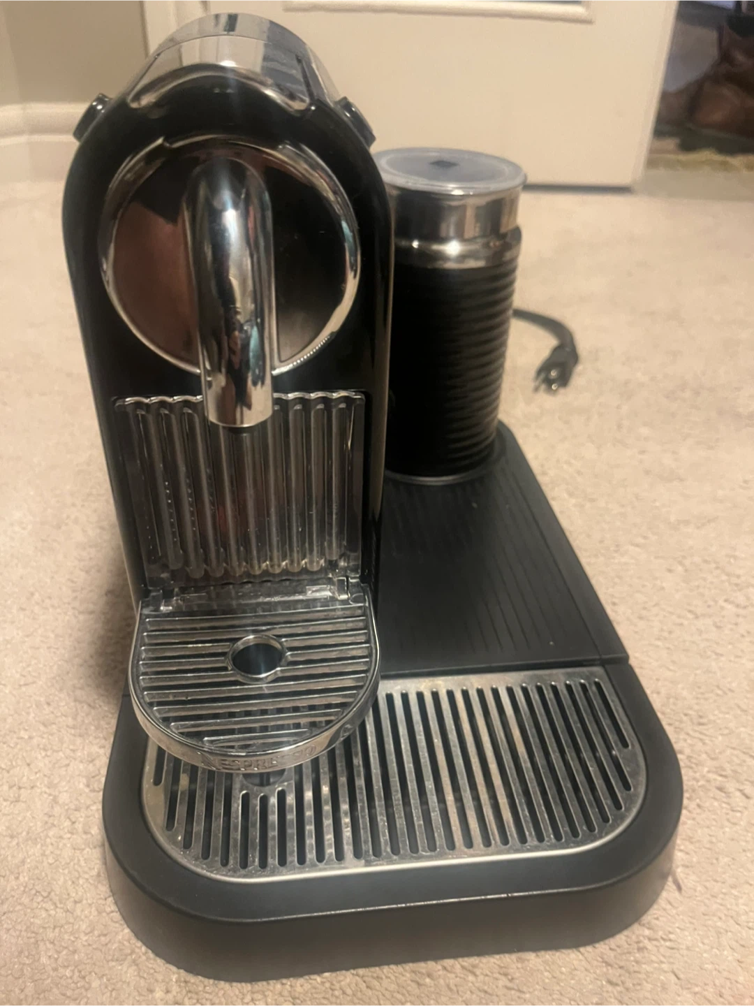 Nespresso Vertuo Next Coffee Machine with Aeroccino