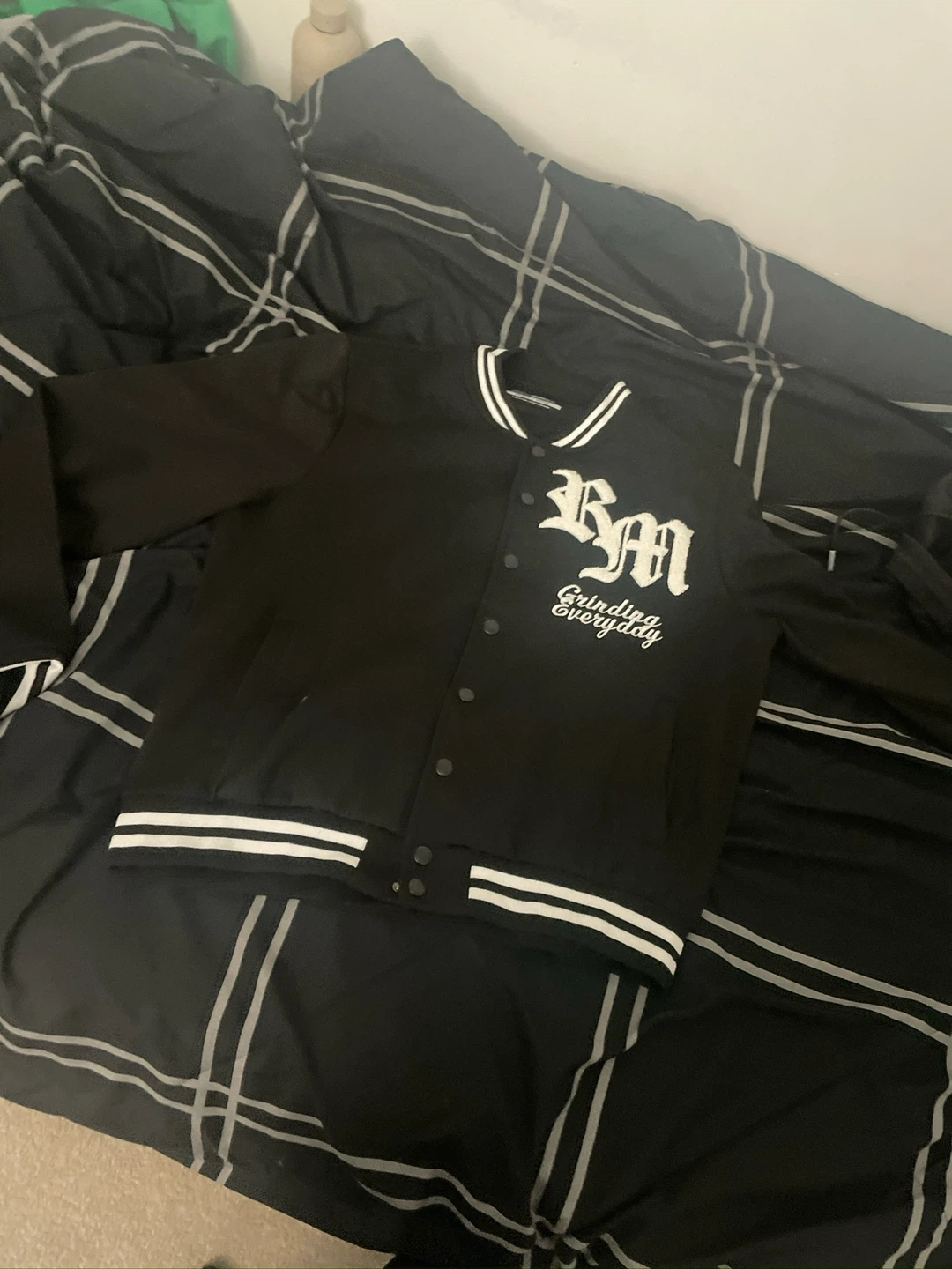 Rebel Minds Varsity Jacket - Black