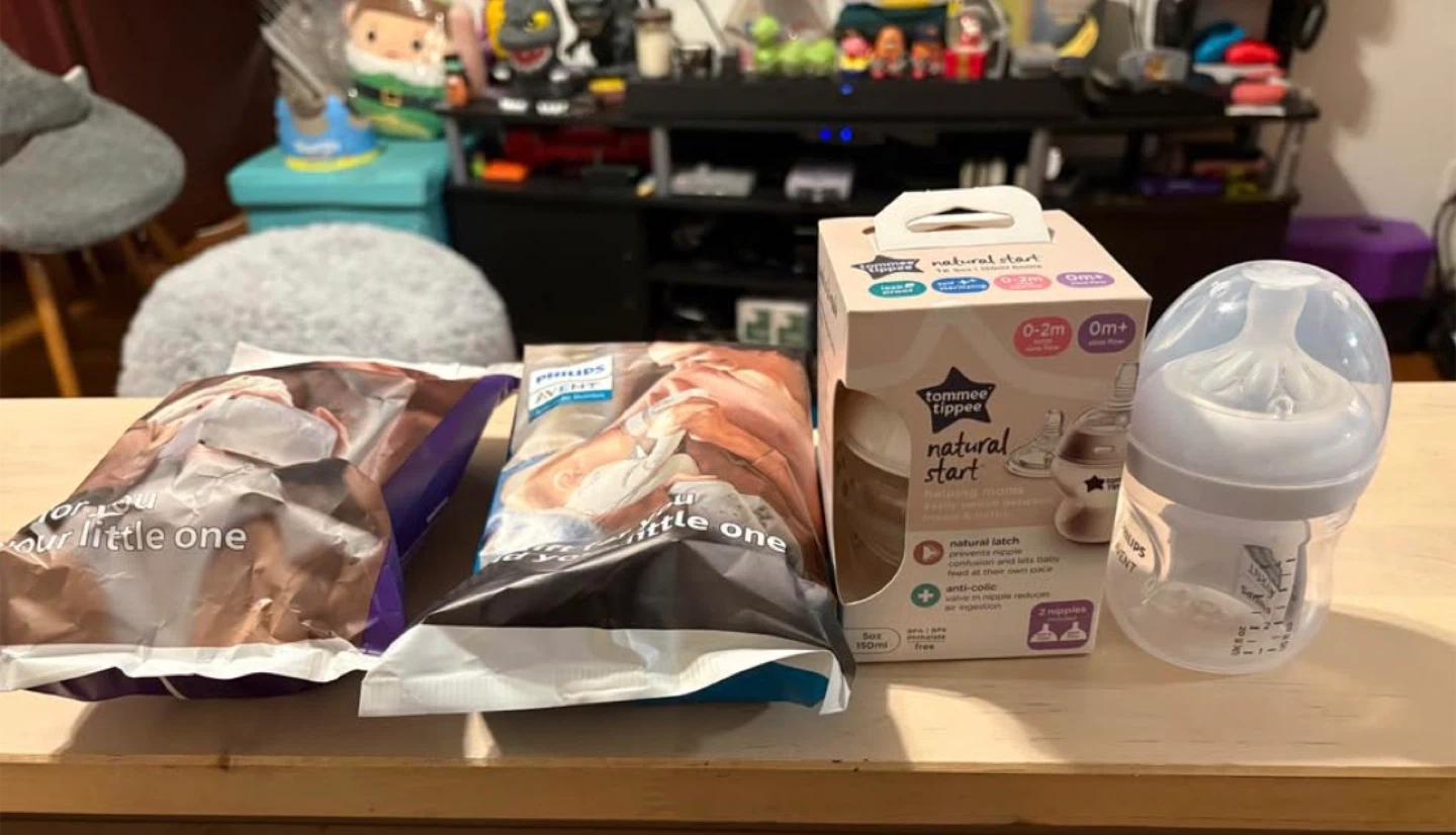 Tommee Tippee & Philips Avent Baby Bottles
