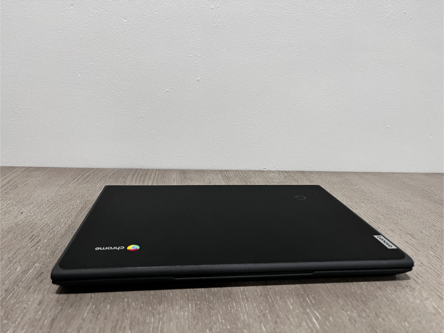 Lenovo Chromebook - Great Condition! - photo 5