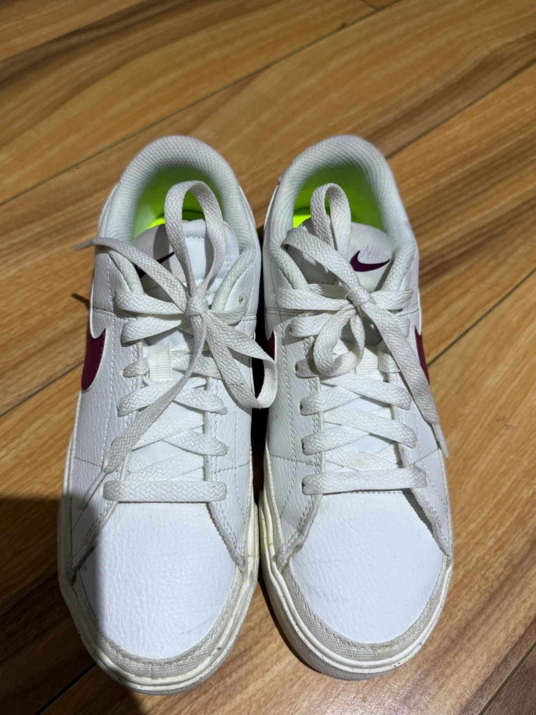 Nike Blazer Low Leather White/Burgundy Shoes