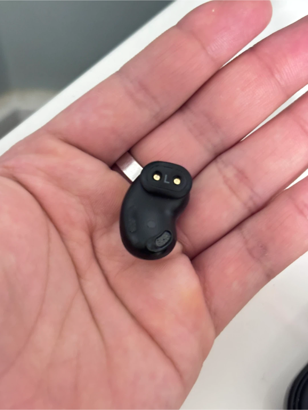 Samsung Galaxy Buds Live - Black - photo 4